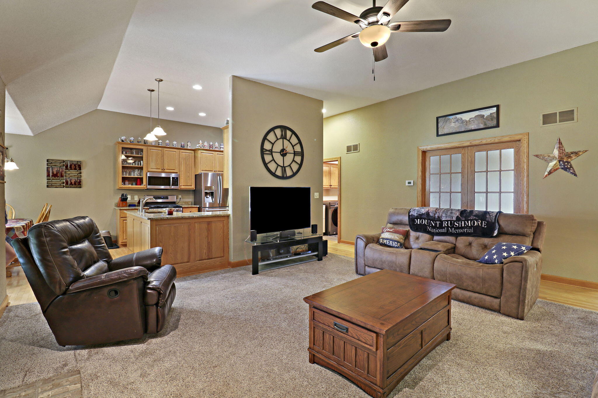 867 River Ridge Cir