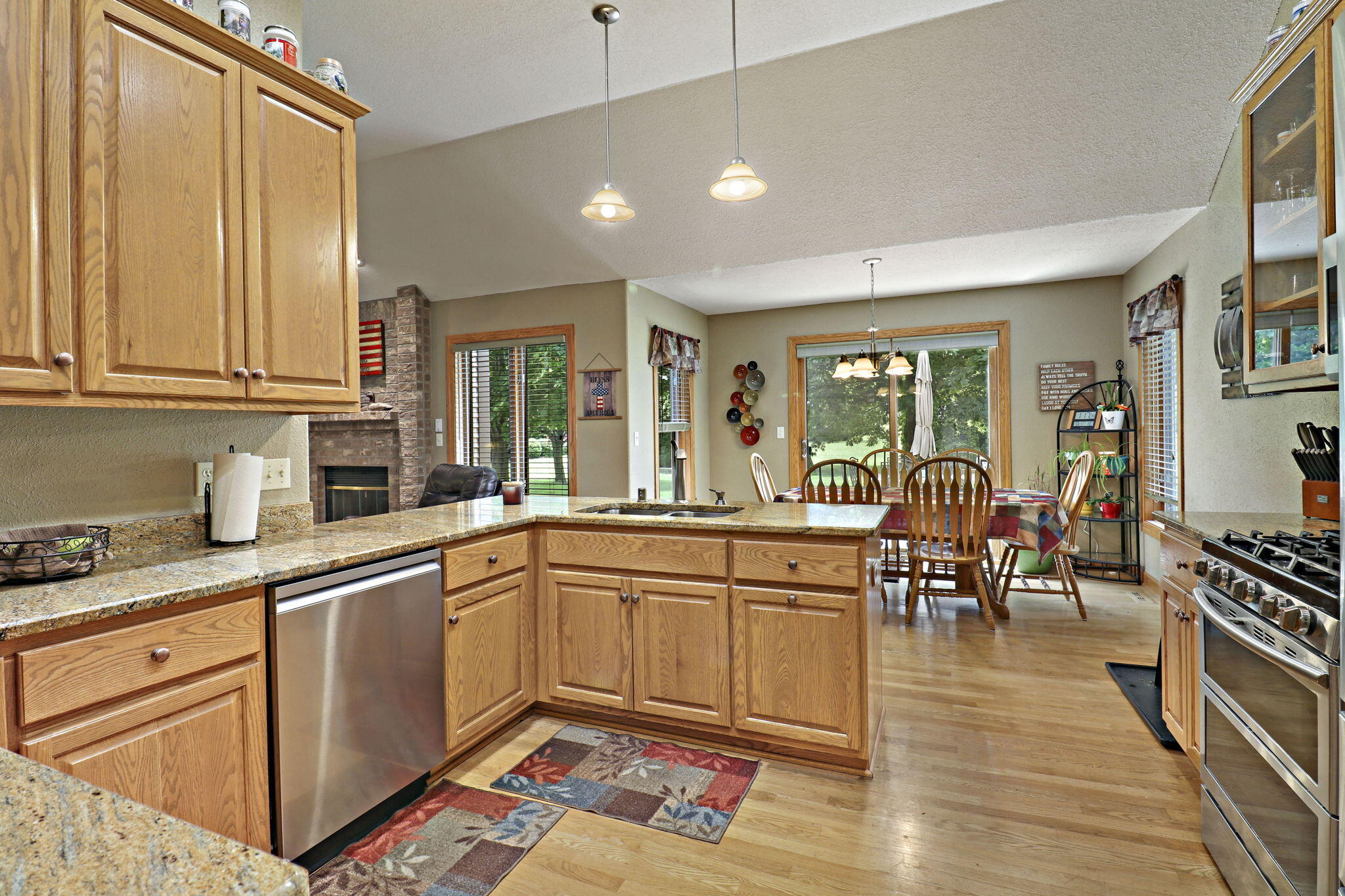 867 River Ridge Cir
