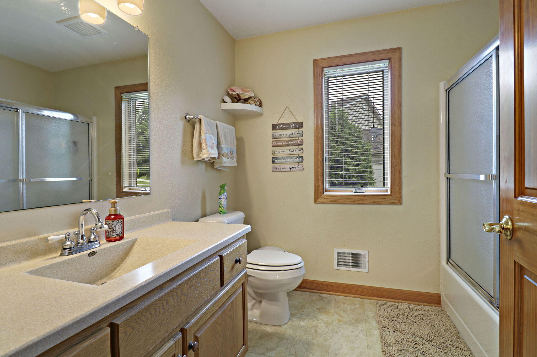 867 River Ridge Cir