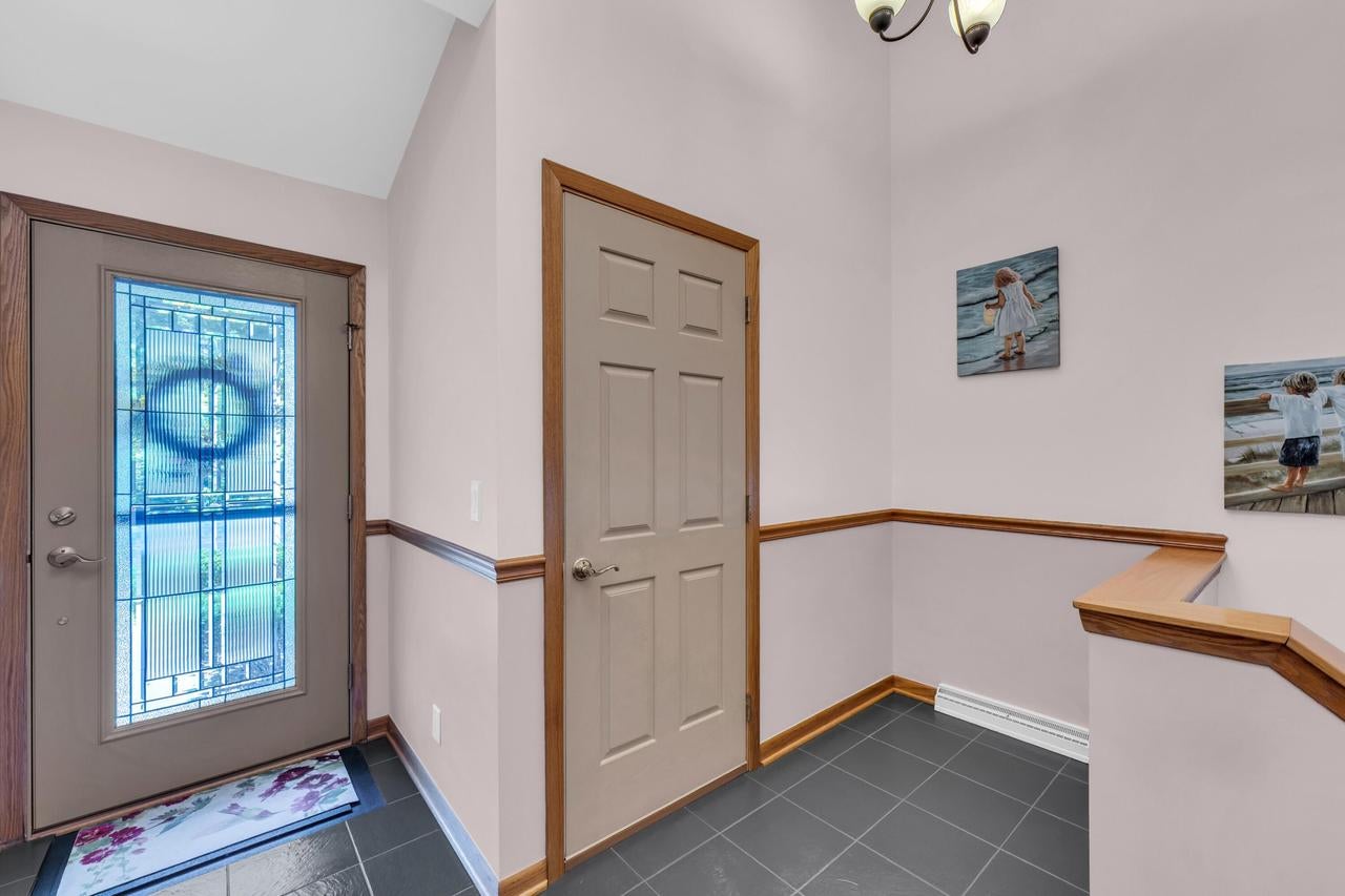 141 S Lakeshore DRIVE C6