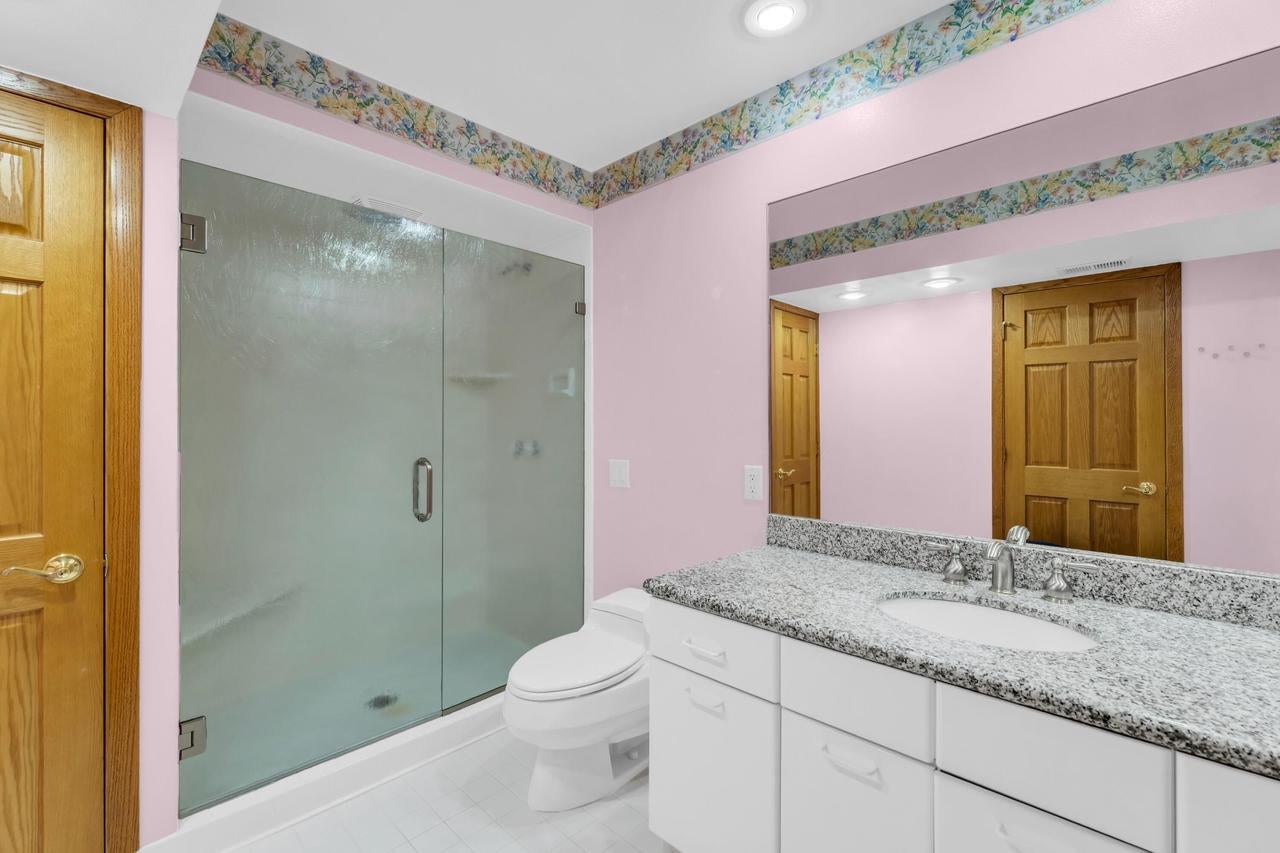 141 S Lakeshore DRIVE C6