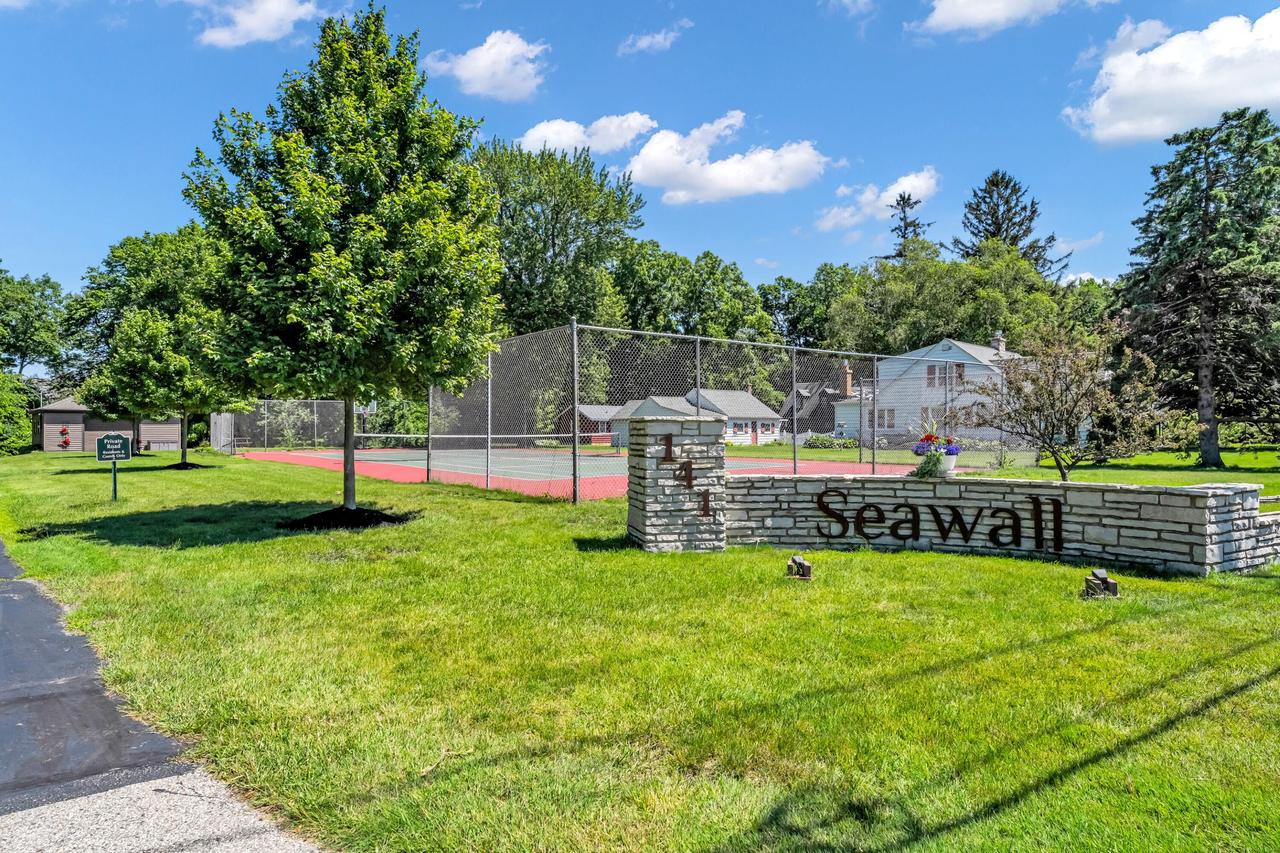 141 S Lakeshore DRIVE C6