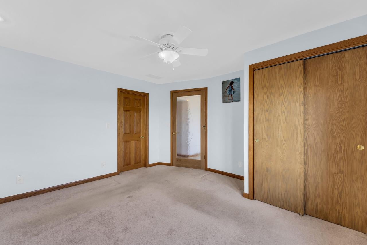 141 S Lakeshore DRIVE C6