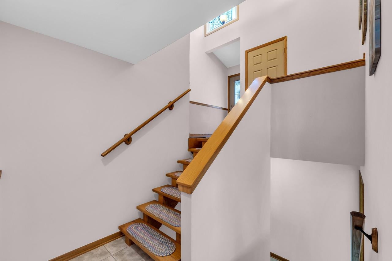 141 S Lakeshore DRIVE C6