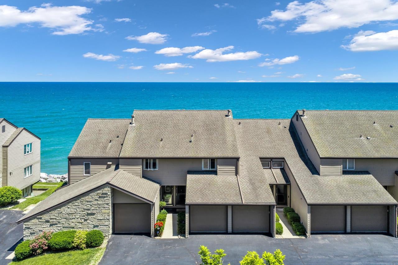 141 S Lakeshore DRIVE C6