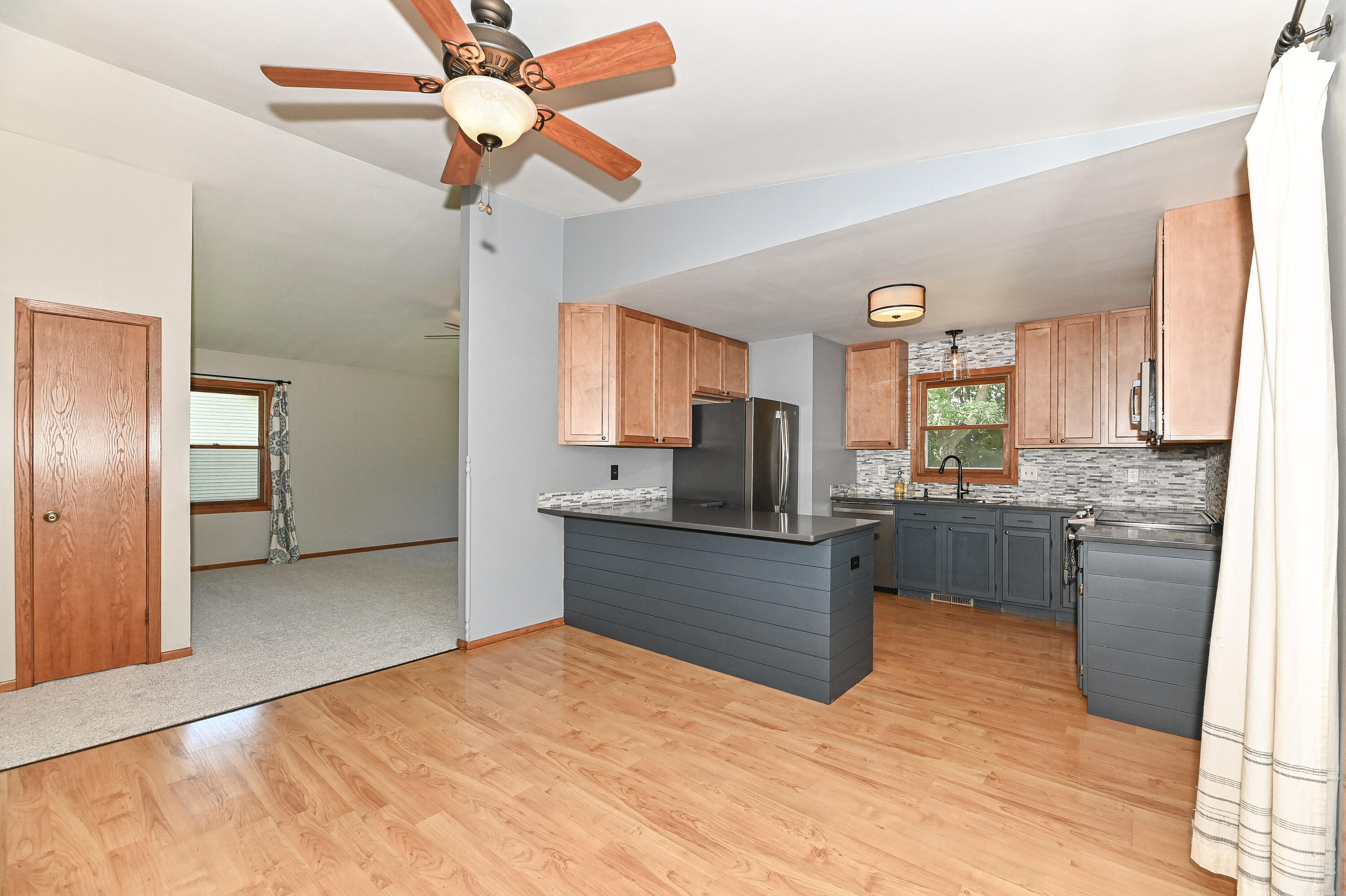 31331 Lake St