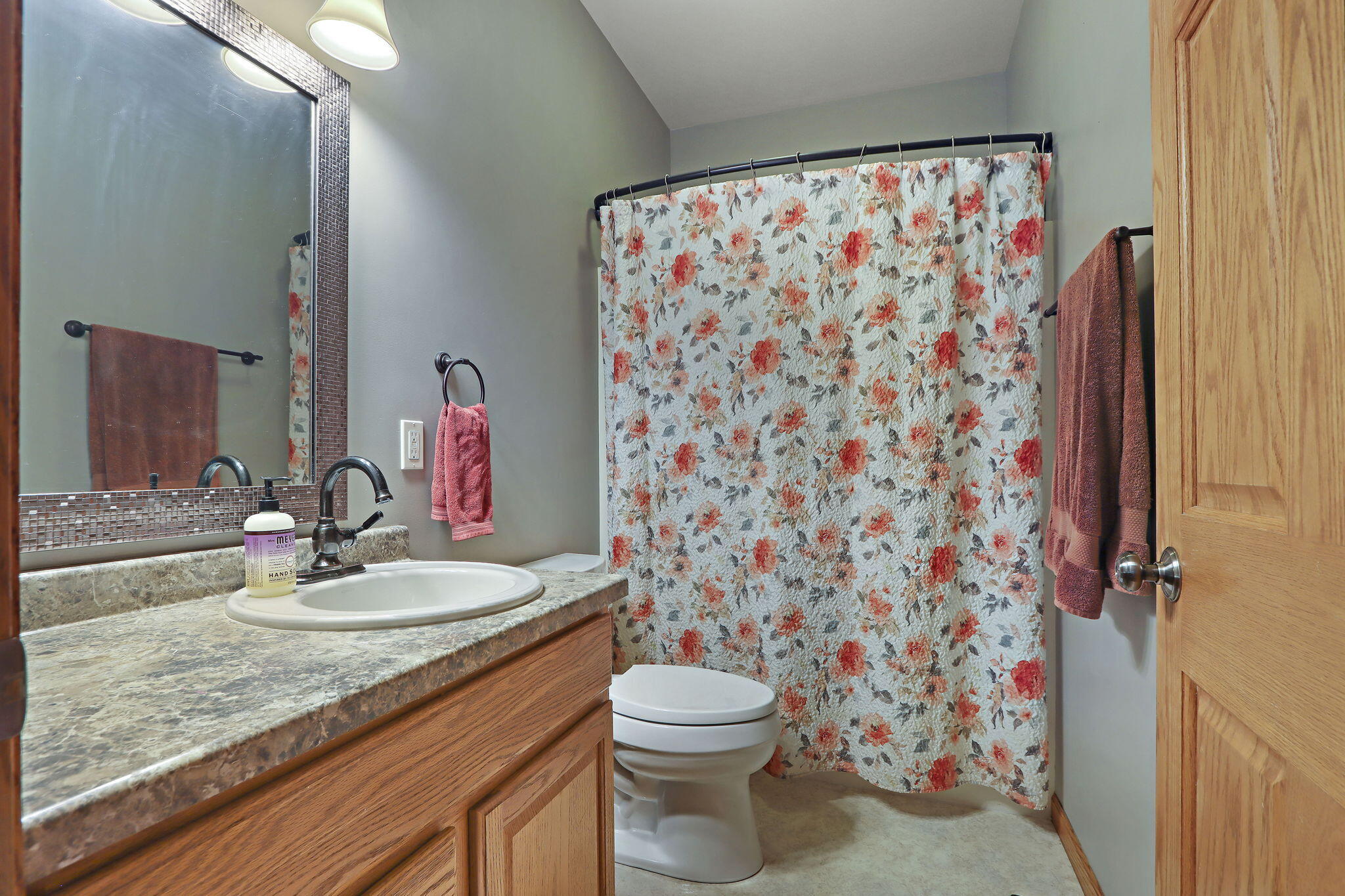 1109 Cooper Hawk Dr