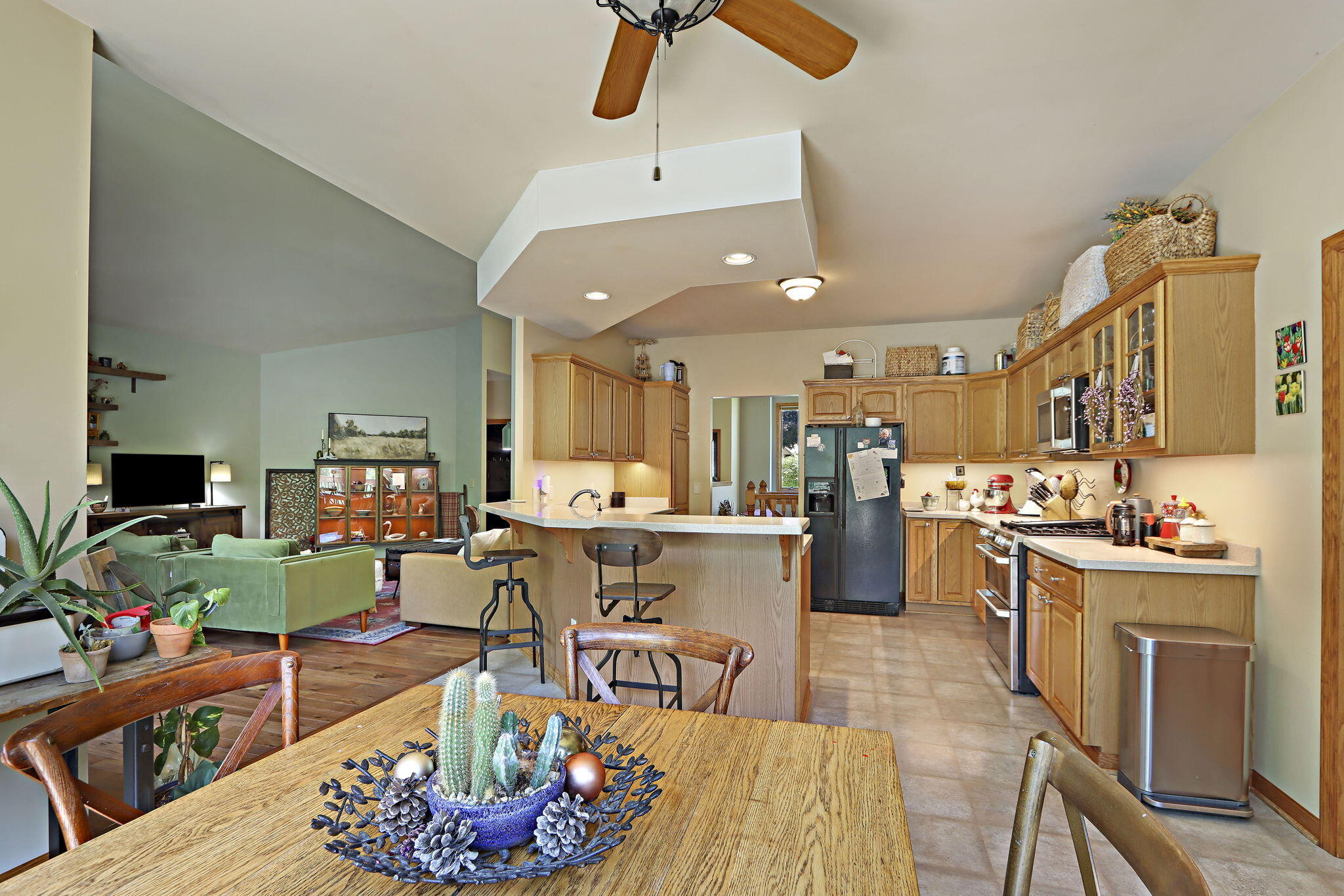 1109 Cooper Hawk Dr
