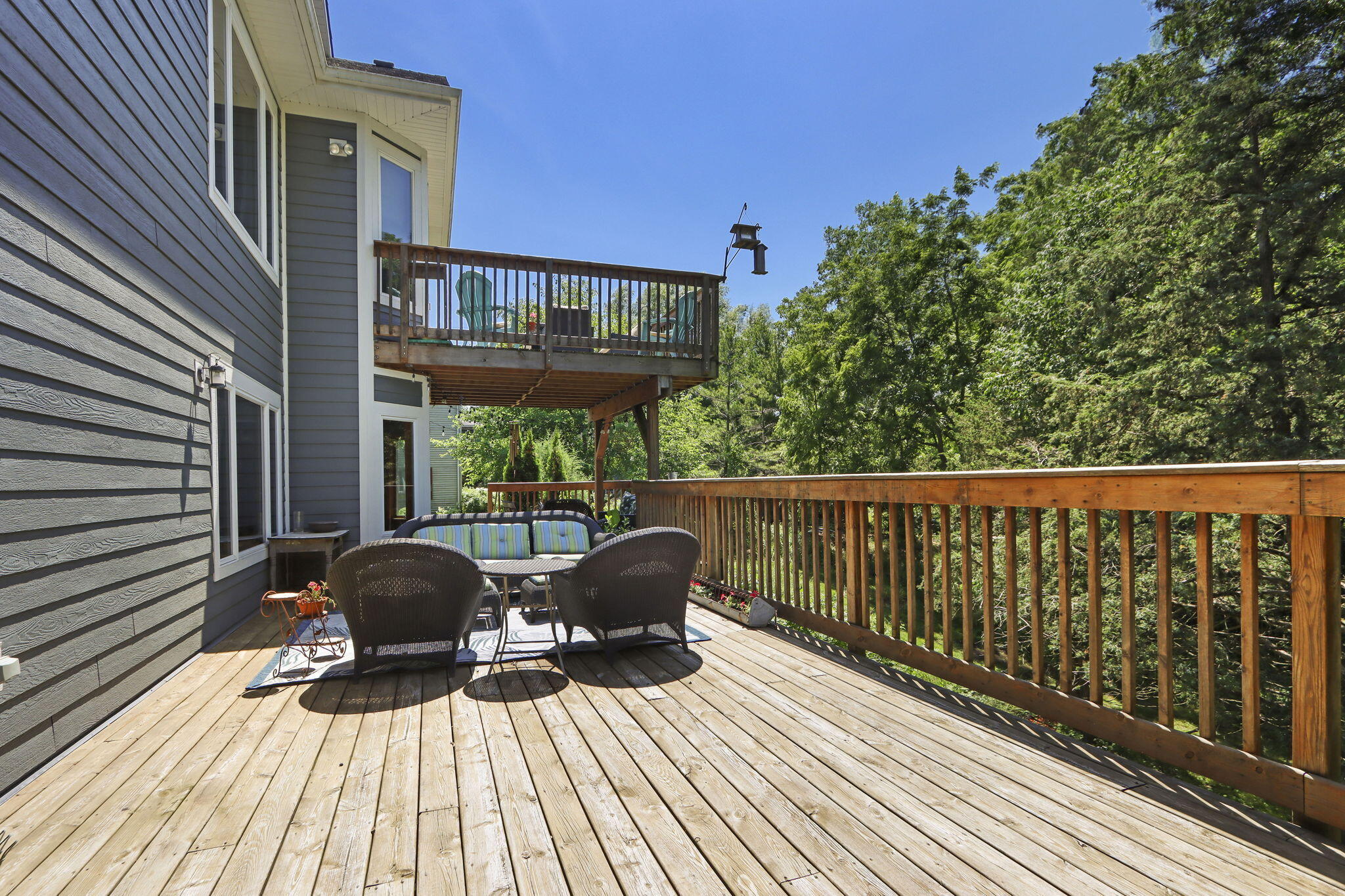 1109 Cooper Hawk Dr