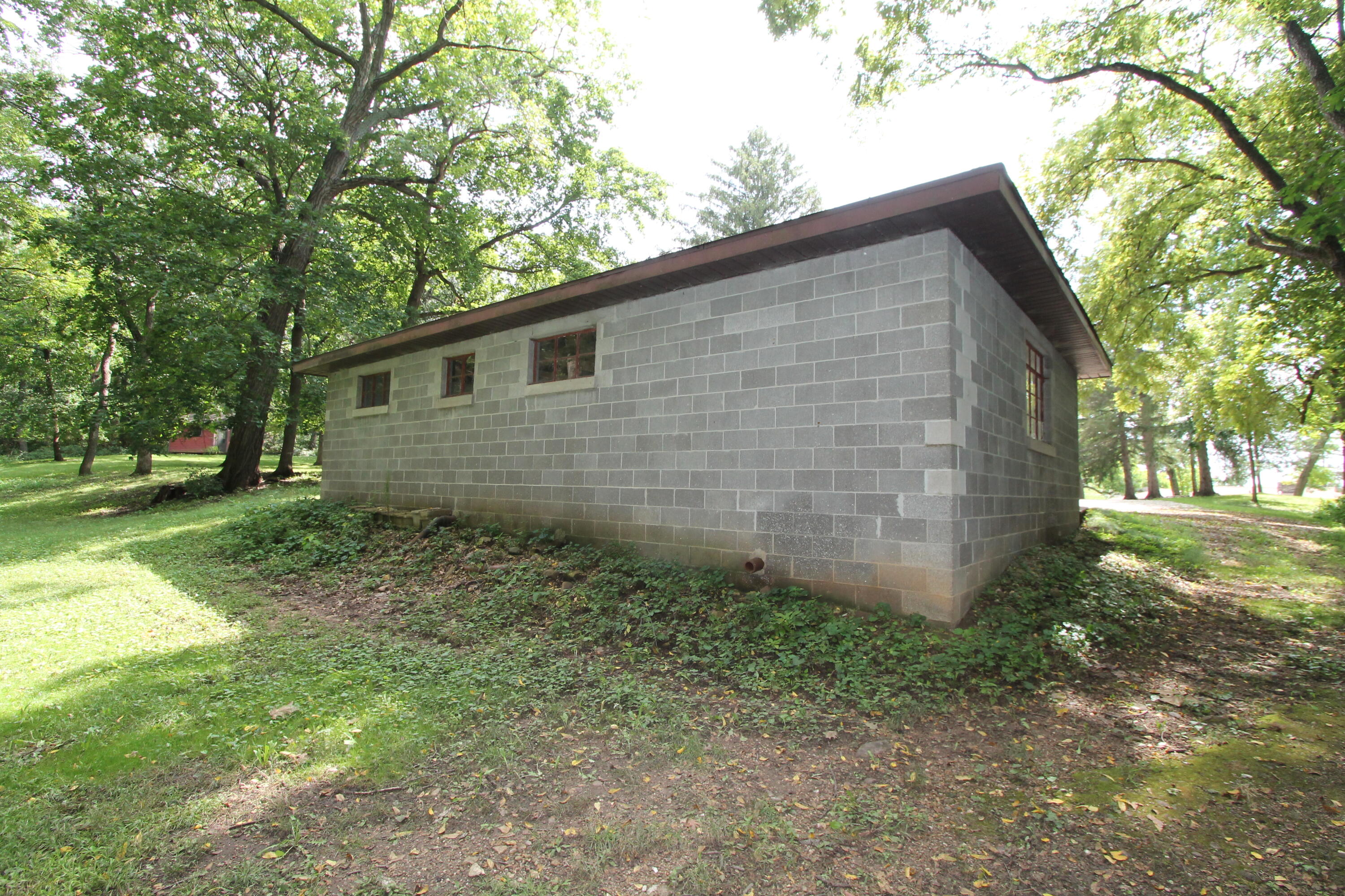 29306 Durand Ave