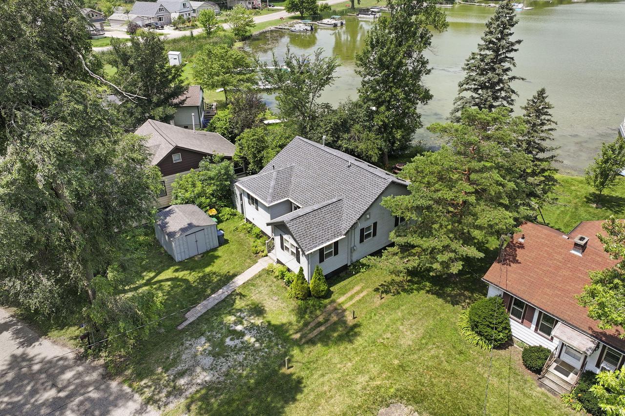 24312 Peninsula DRIVE