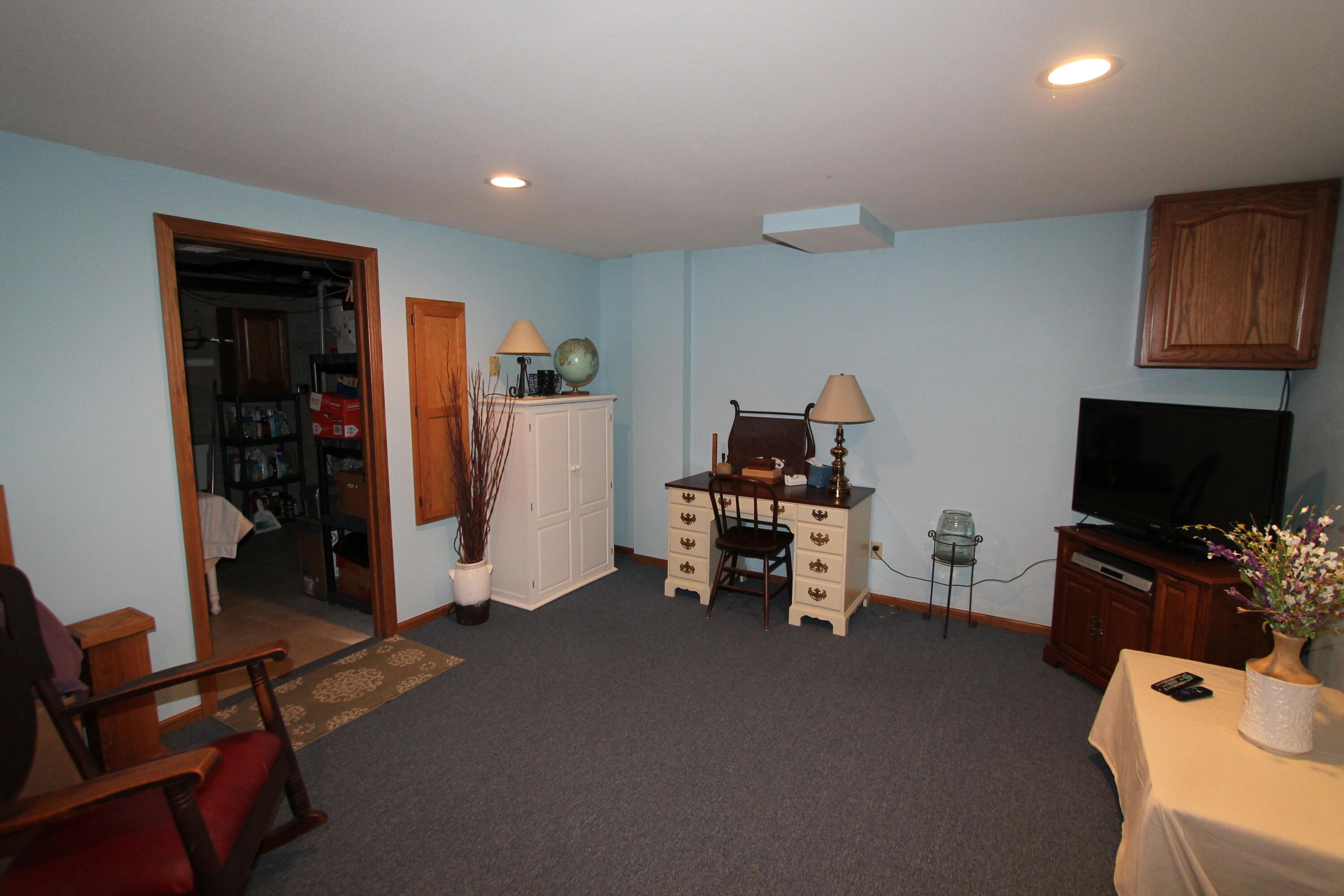 217 S 7th St, 15
