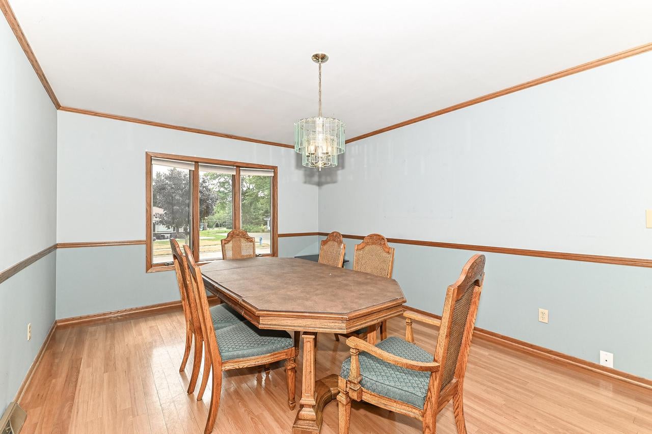 209 Parkview DRIVE