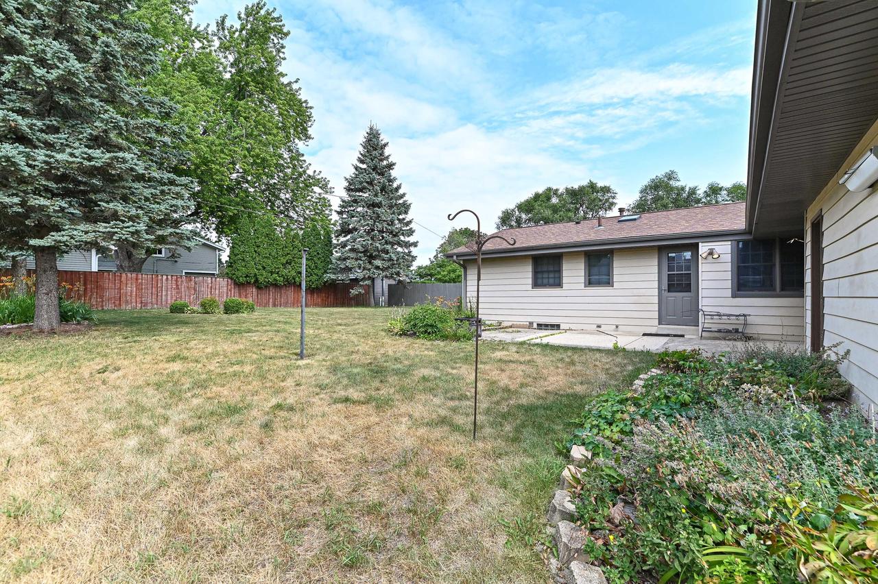 209 Parkview DRIVE