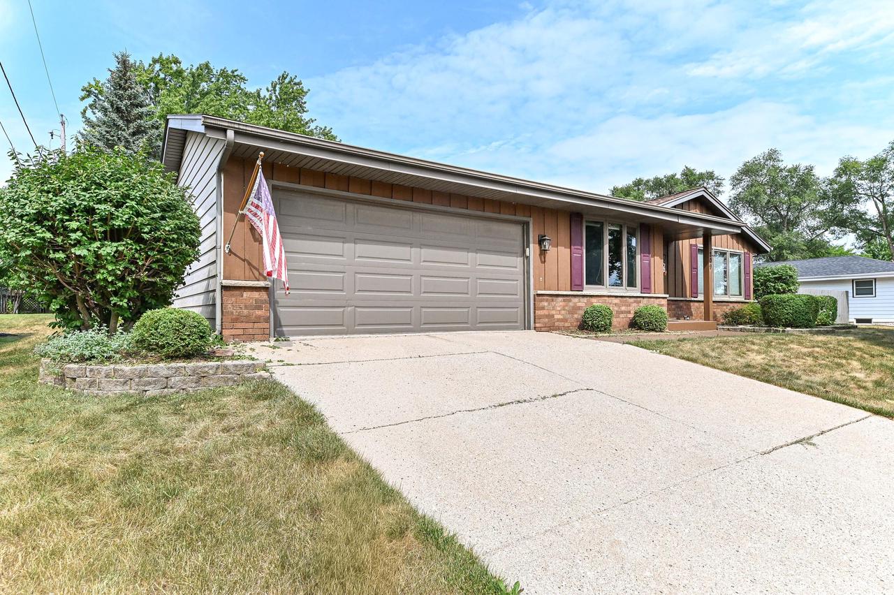 209 Parkview DRIVE
