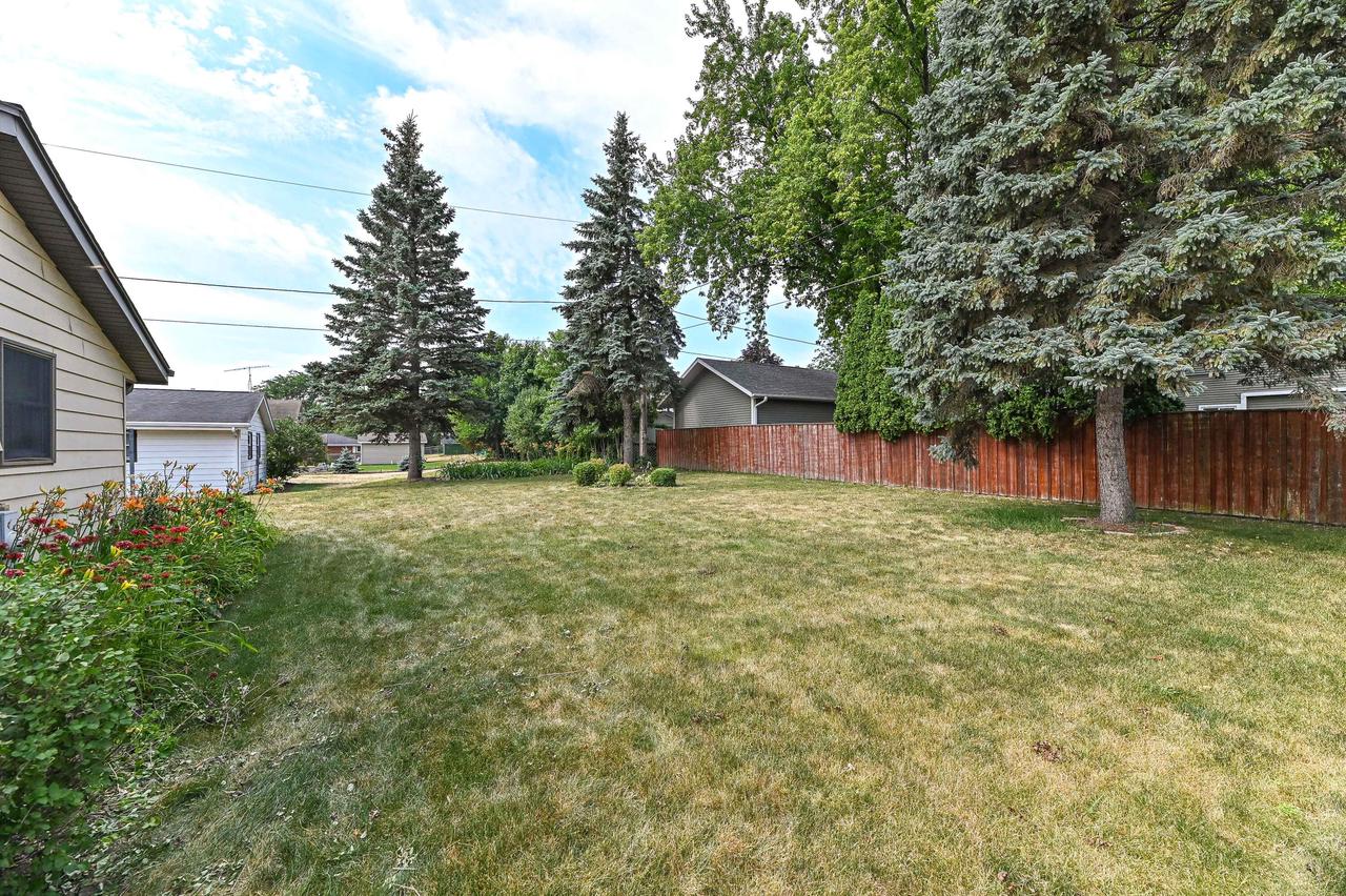 209 Parkview DRIVE