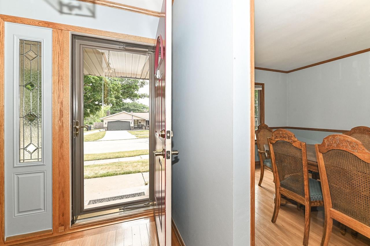209 Parkview DRIVE