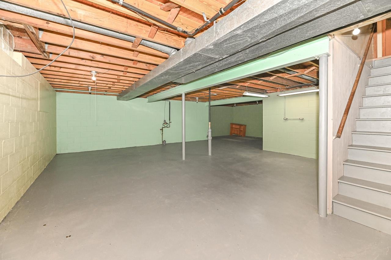 209 Parkview DRIVE