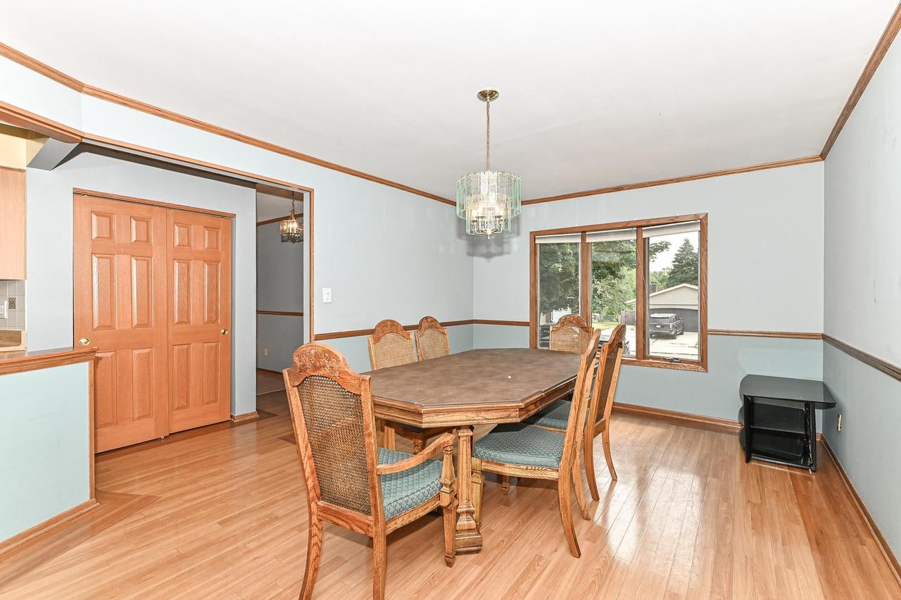 209 Parkview DRIVE