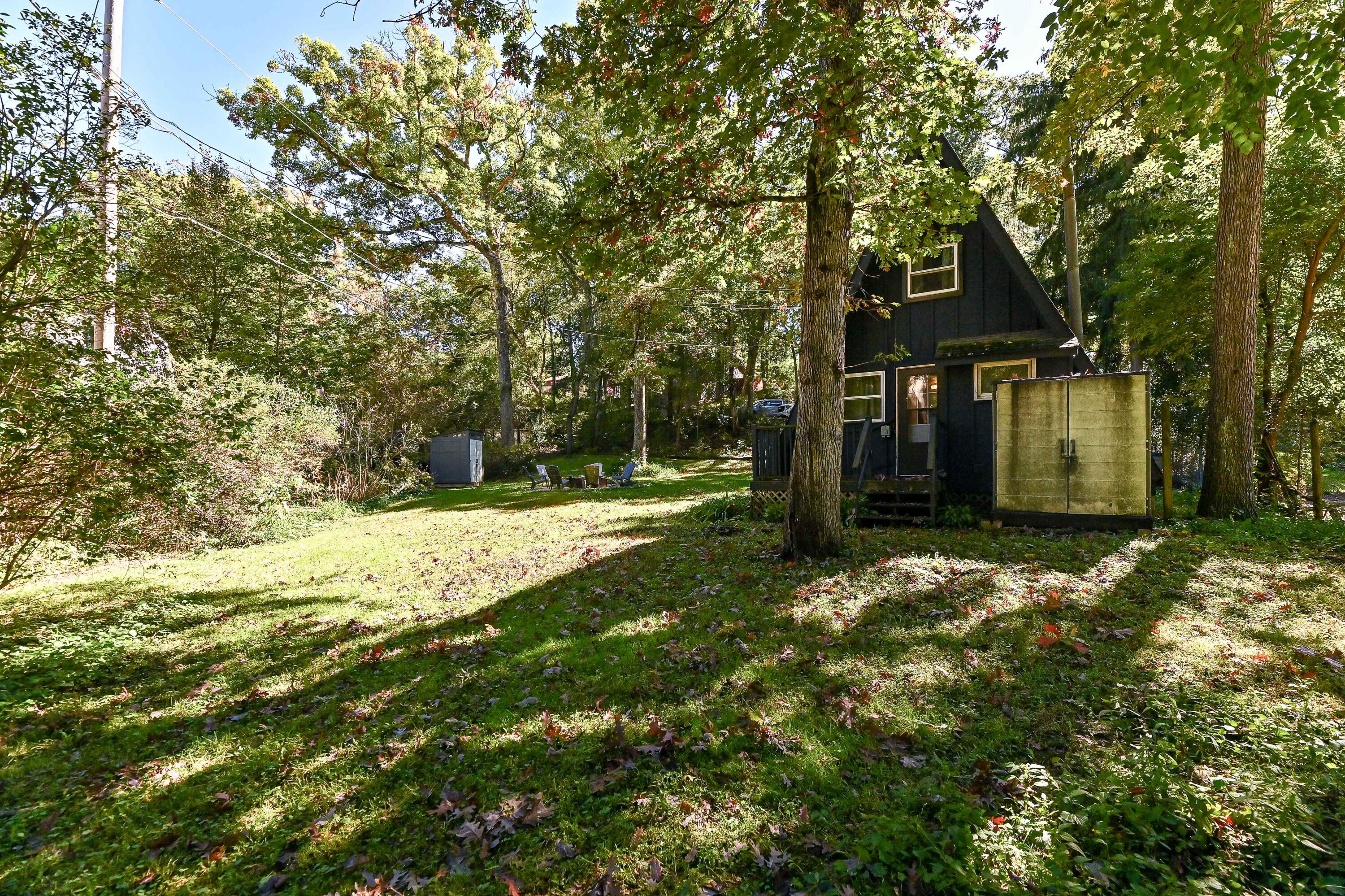 29824 Greenleaf Dr