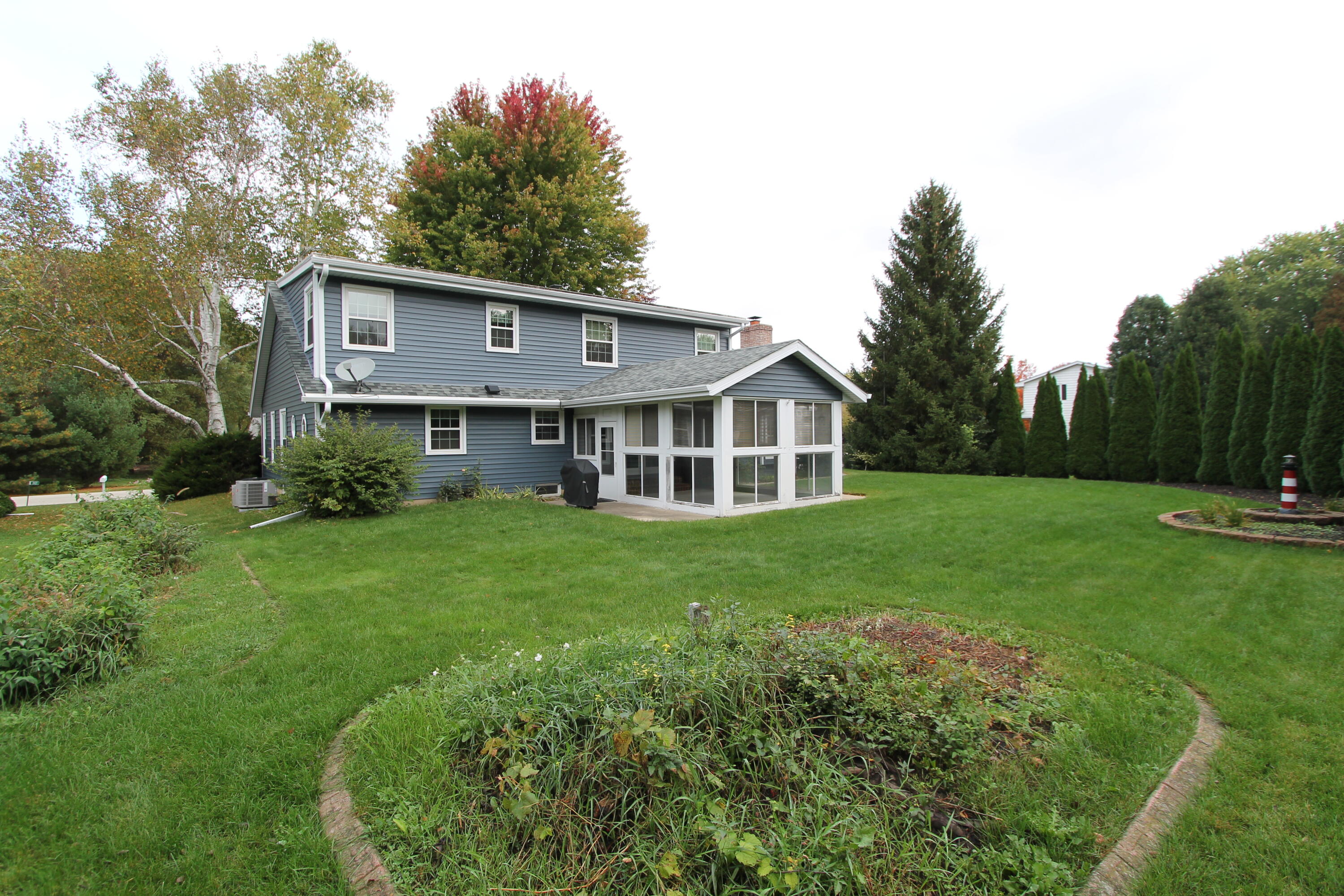 1306 Carlin Ct