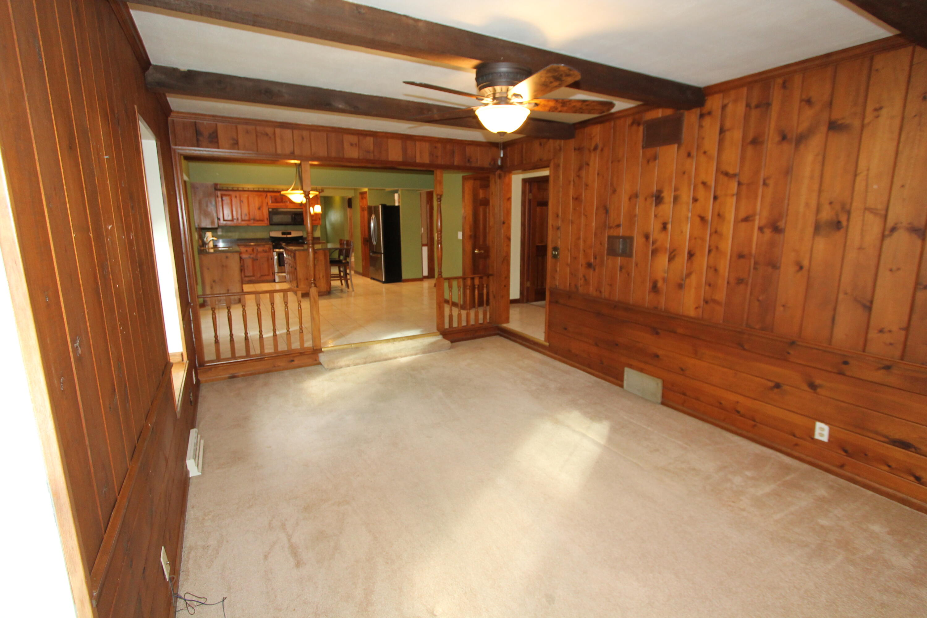 1306 Carlin Ct