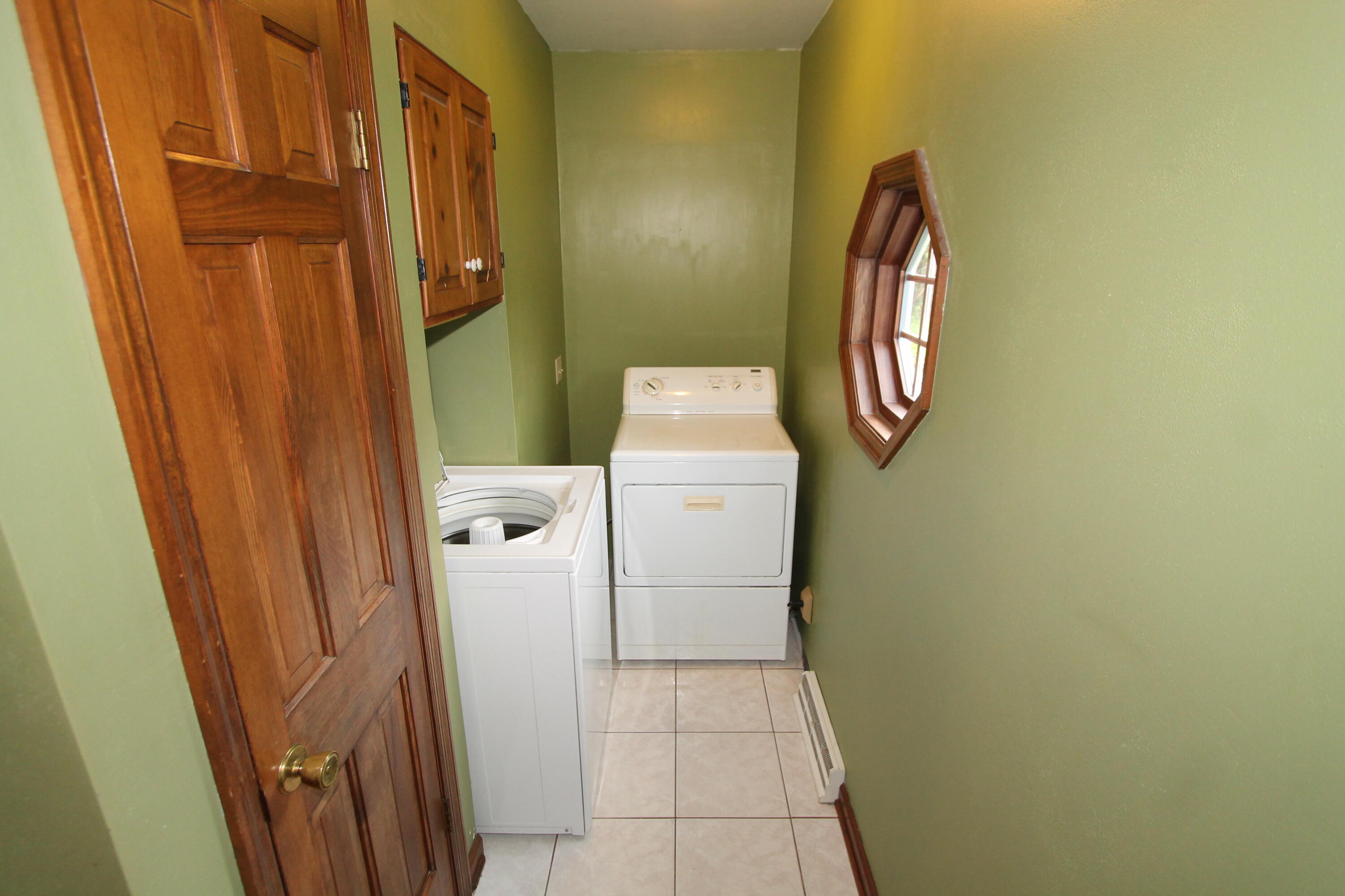 1306 Carlin Ct