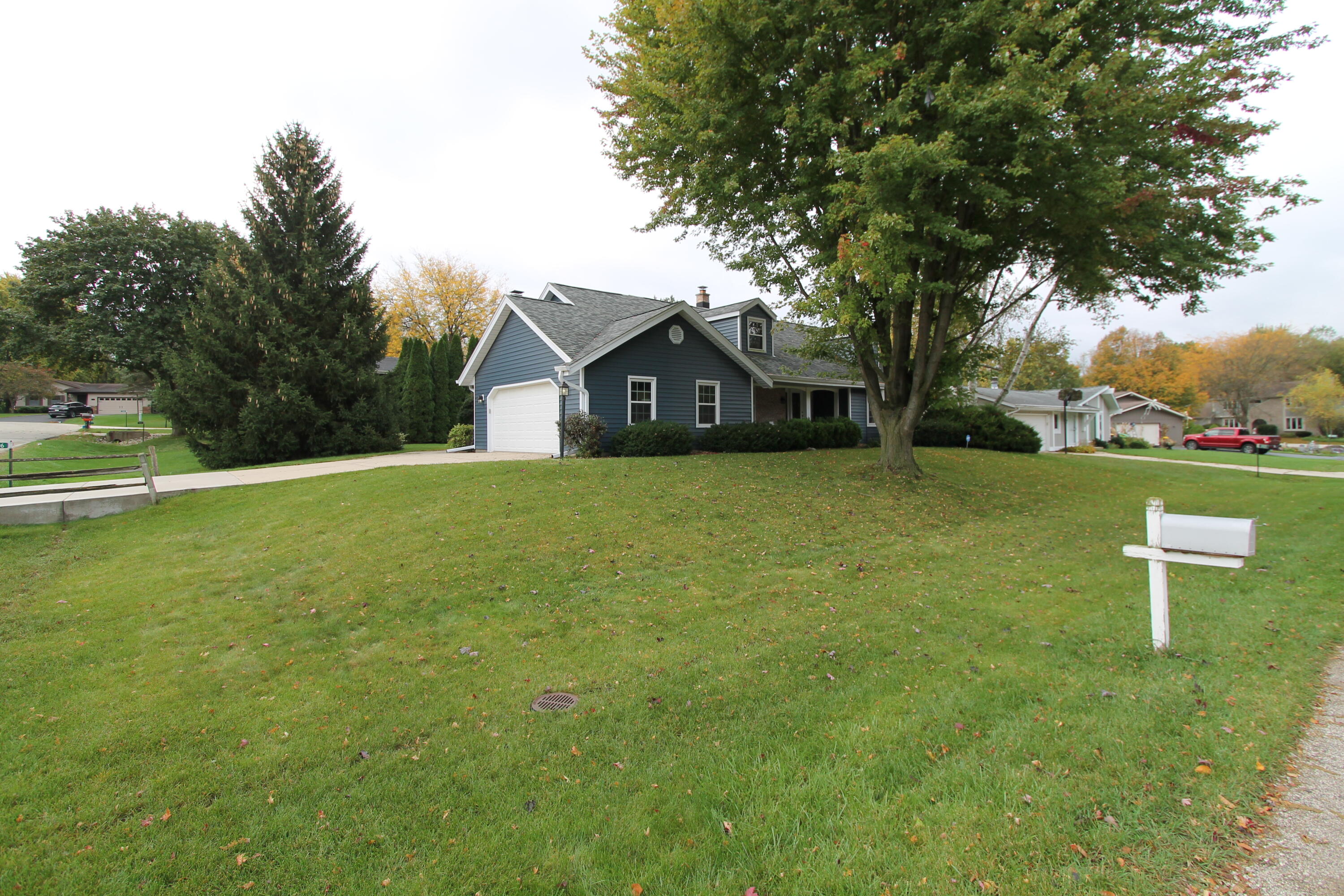 1306 Carlin Ct