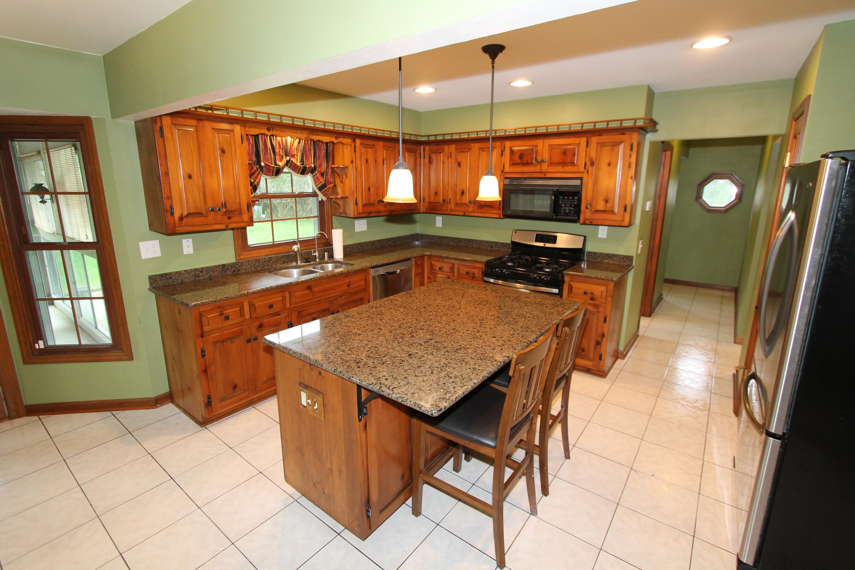 1306 Carlin Ct