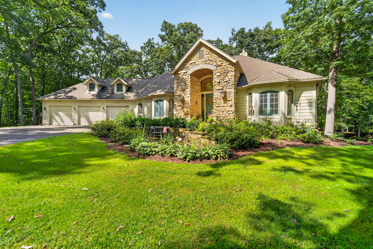 29520 June Ln