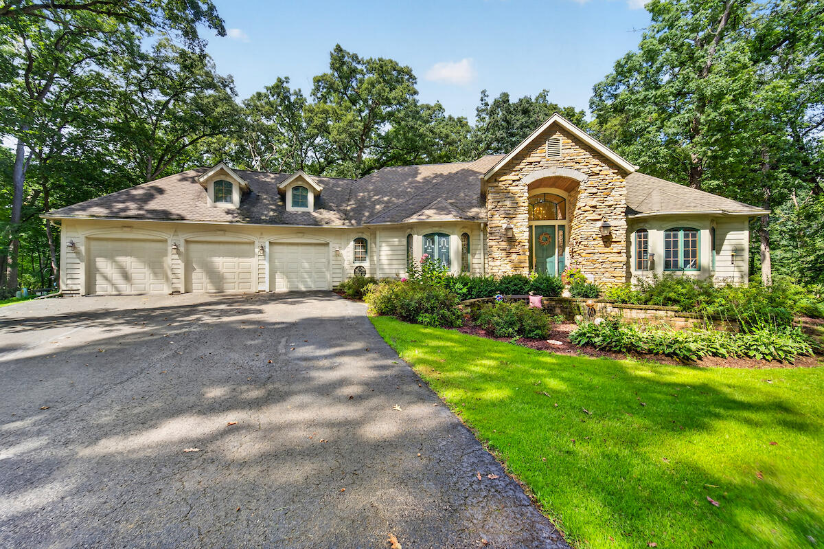 29520 June Ln