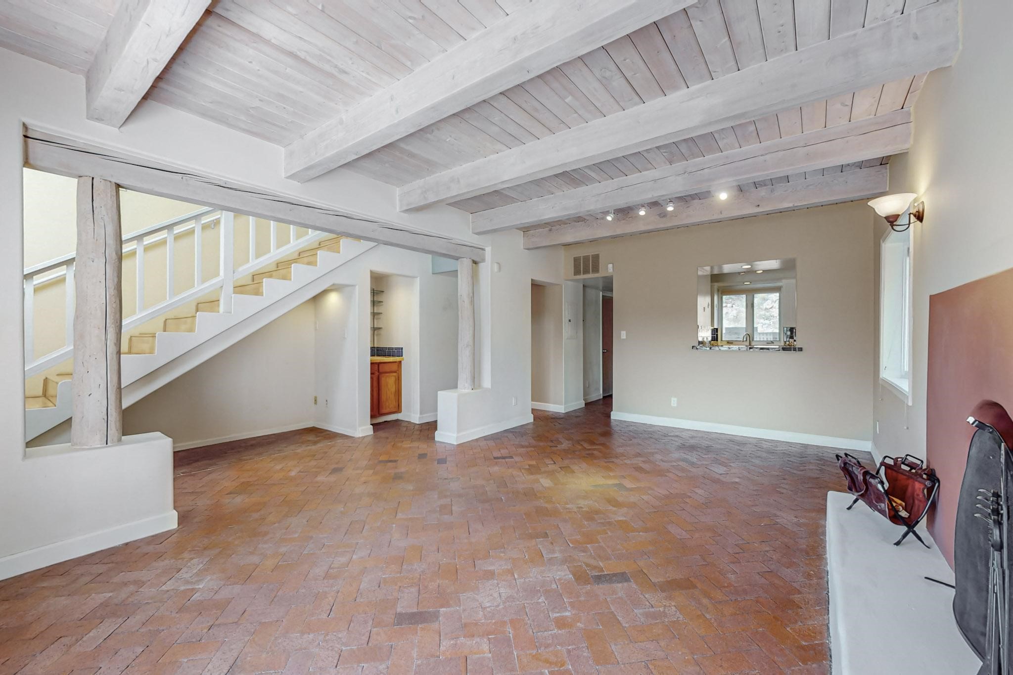 501 Rio Grande Avenue E5