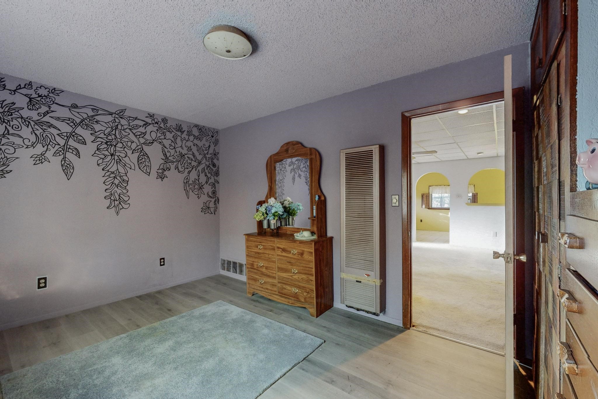 2308 Avenida De Las Campanas