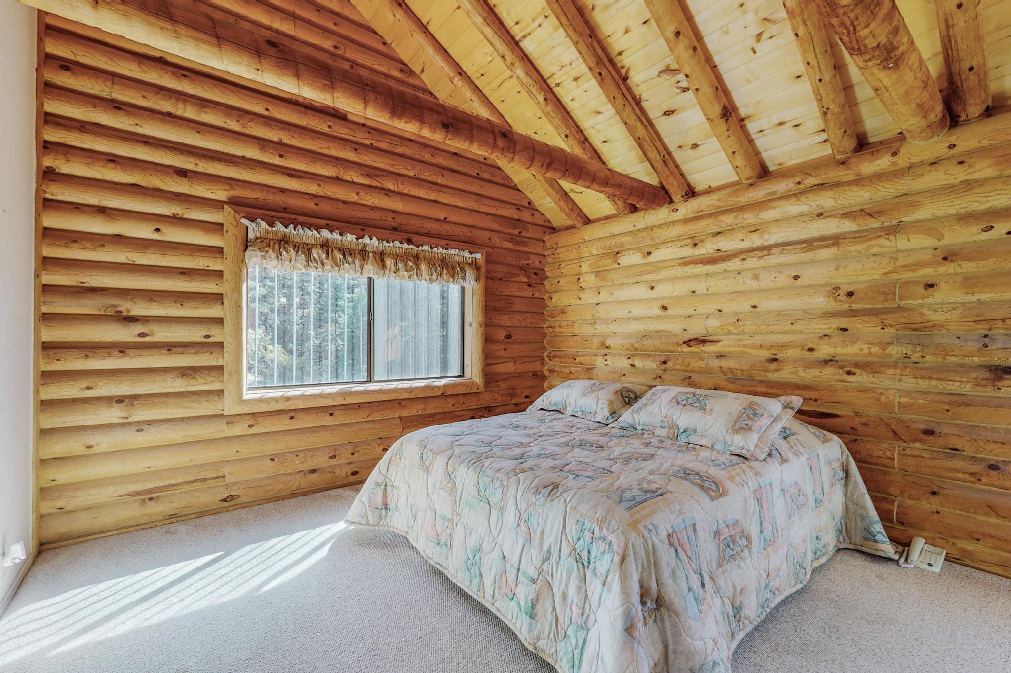 12 Pine Lane