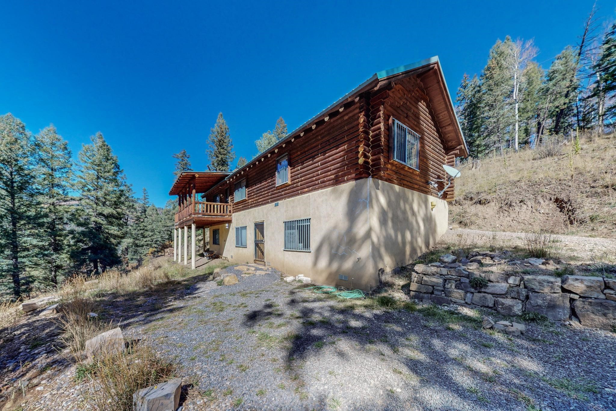 12 Pine Lane
