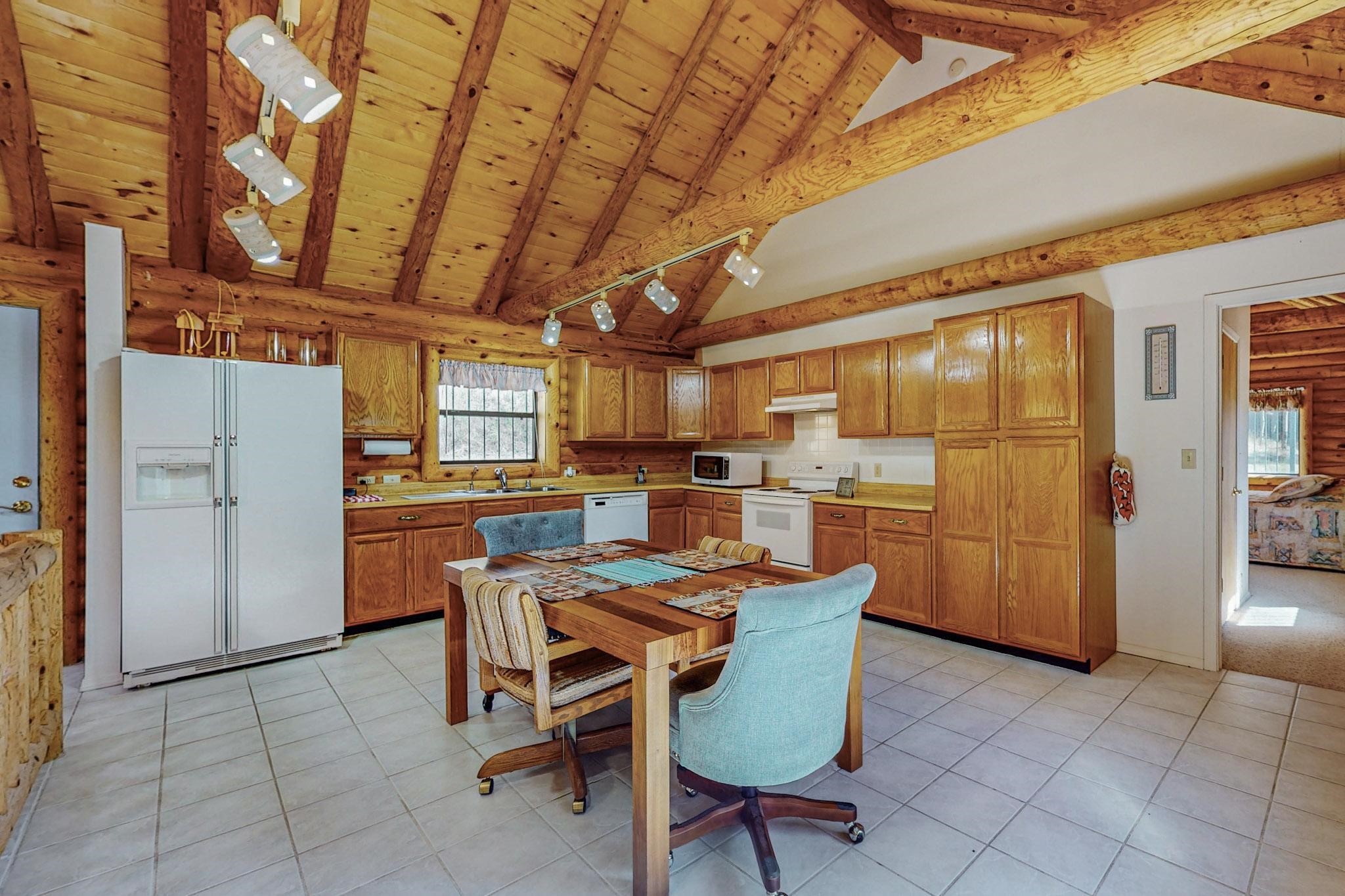 12 Pine Lane