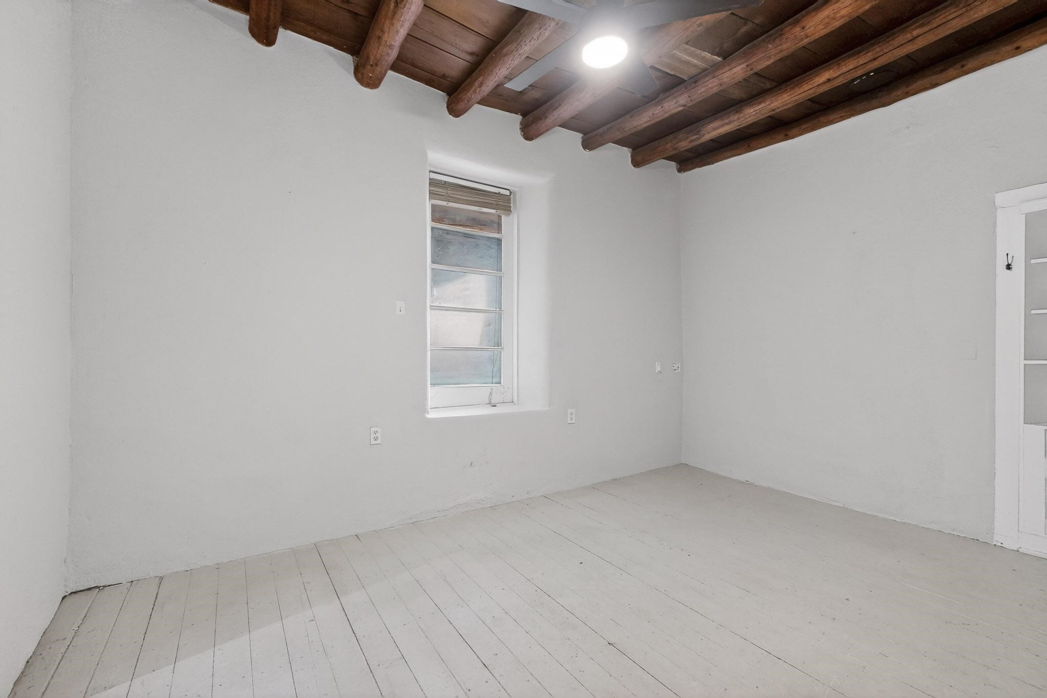 601 1/2 Paseo De Peralta, A, B & C