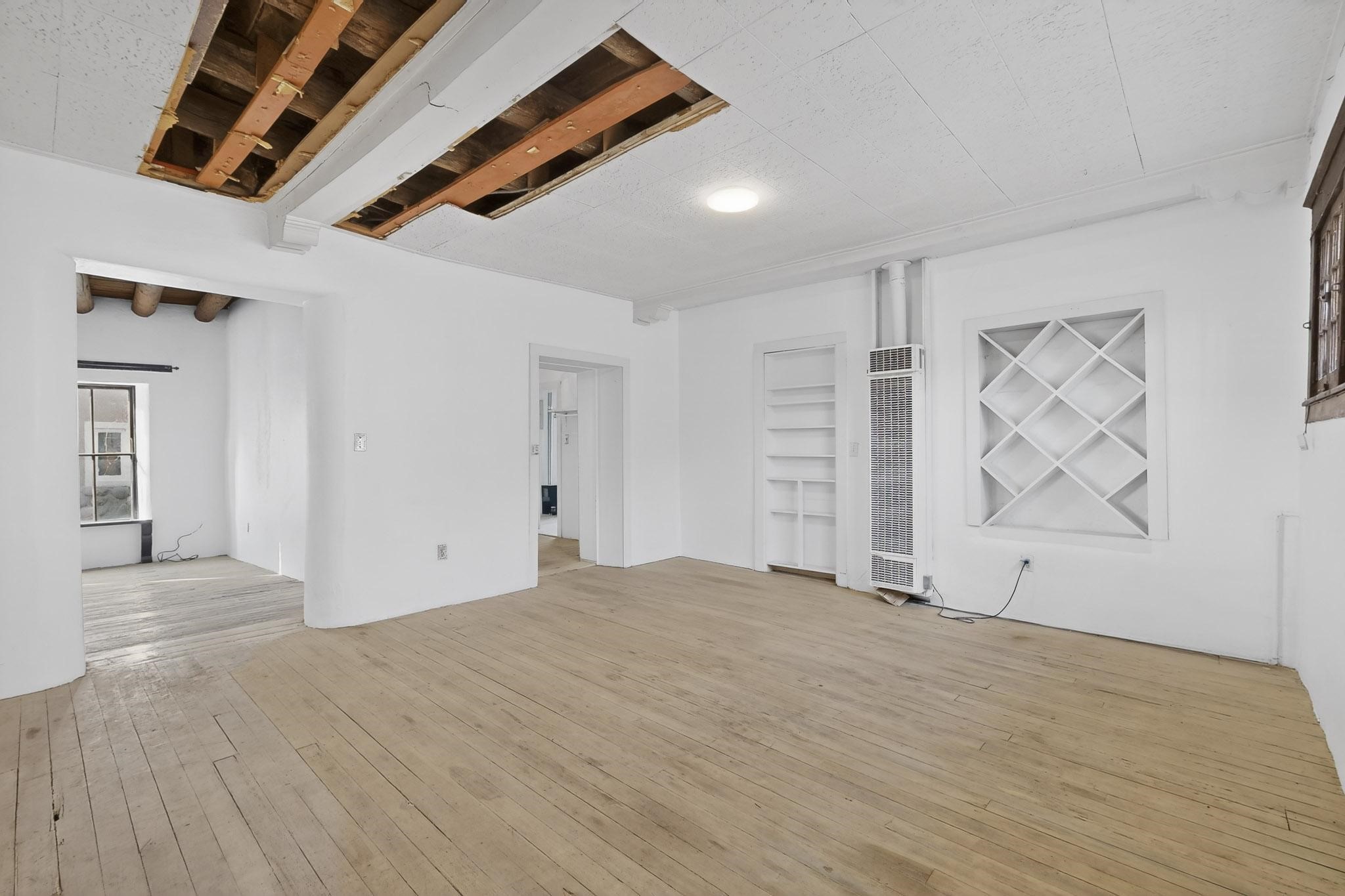 601 1/2 Paseo De Peralta, A, B & C
