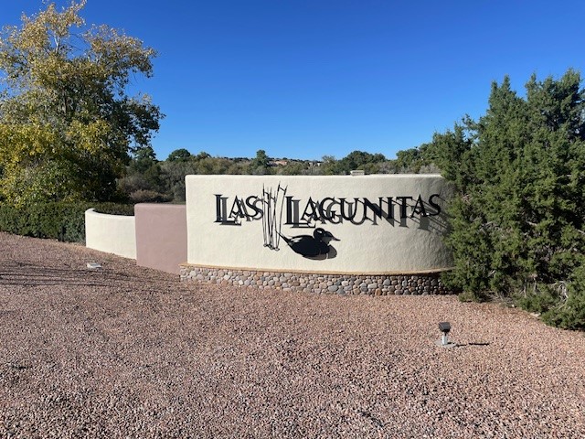 3 Vista Lagunitas