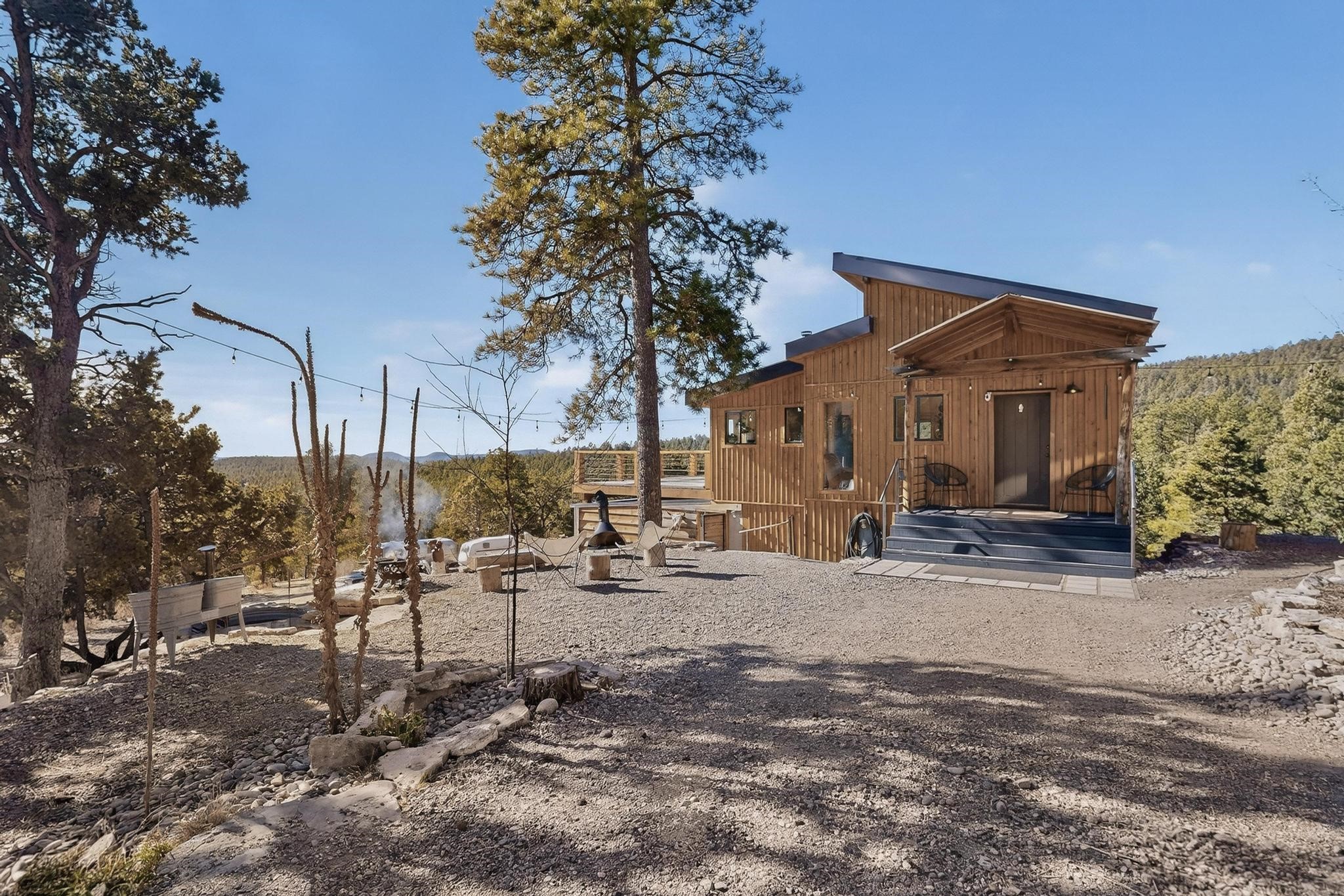 305 County Rd B64