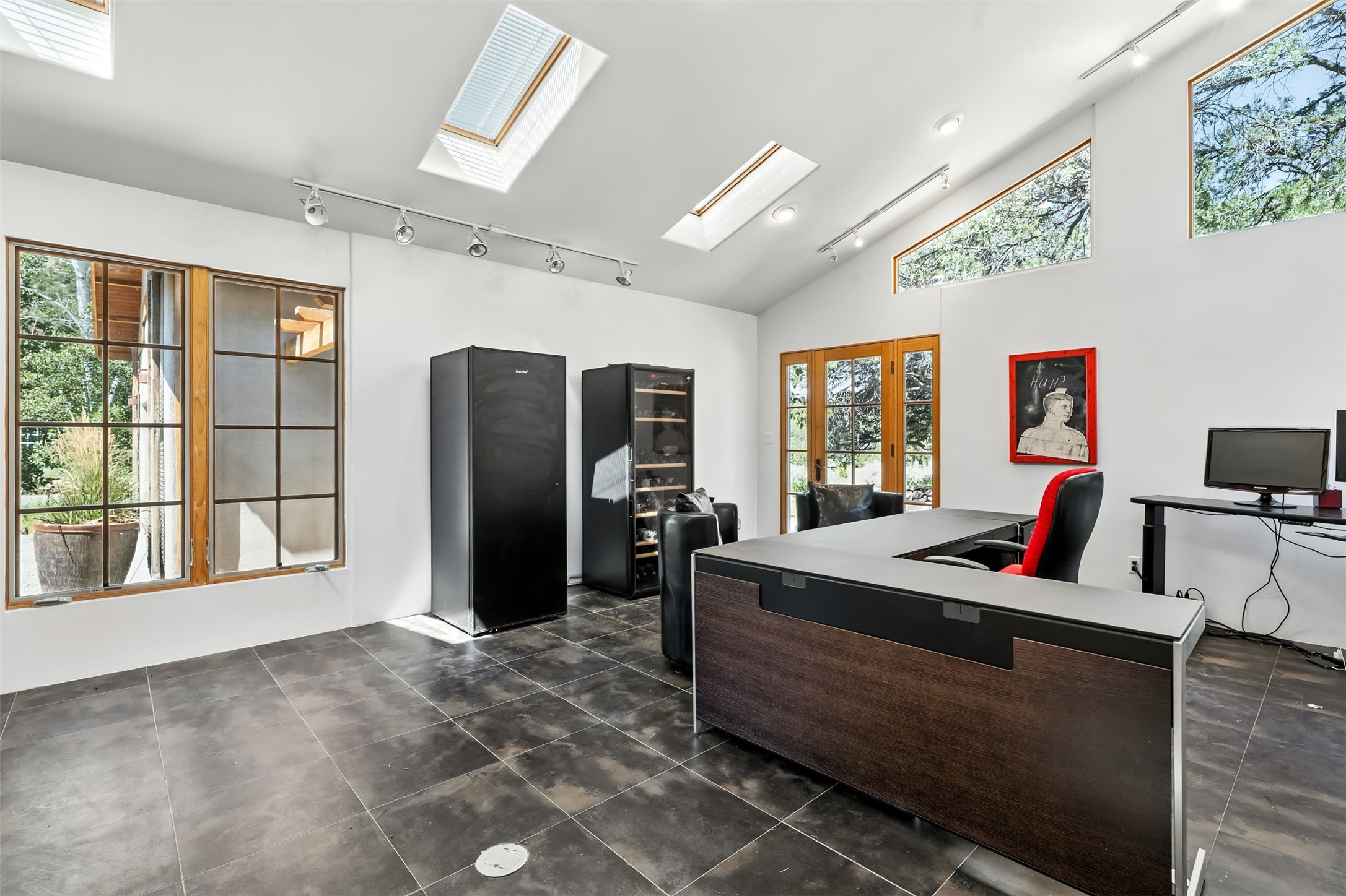 10 Sabina Lane
