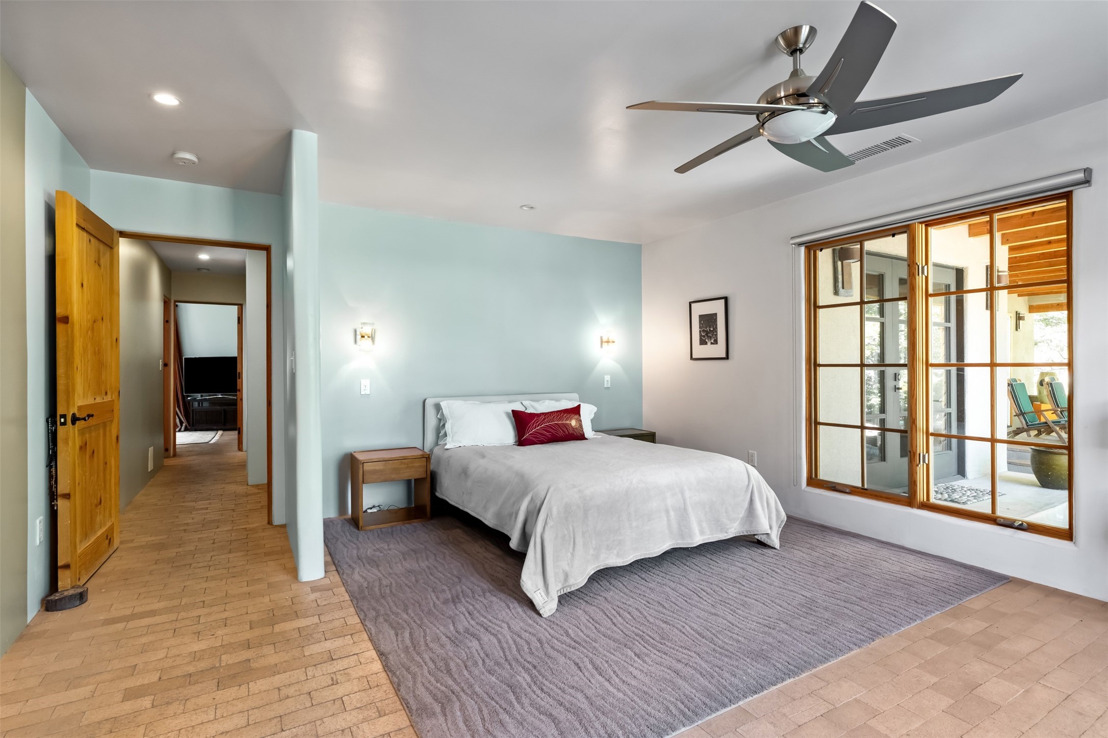 10 Sabina Lane