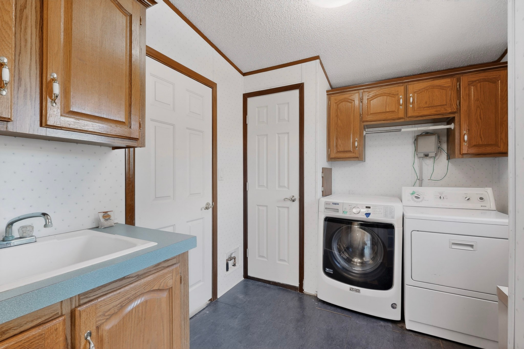 7342 Old Santa Fe Trail