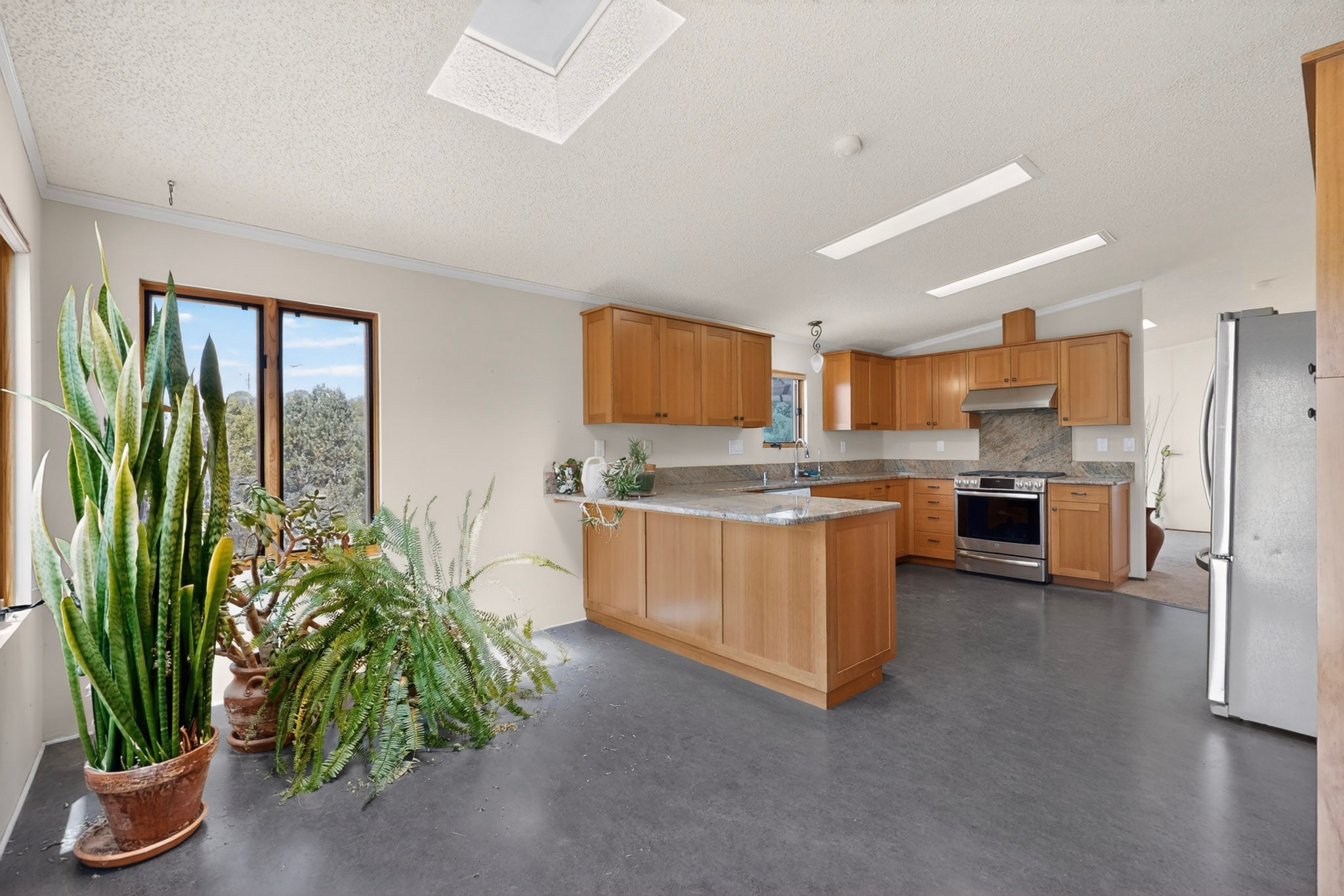 7342 Old Santa Fe Trail