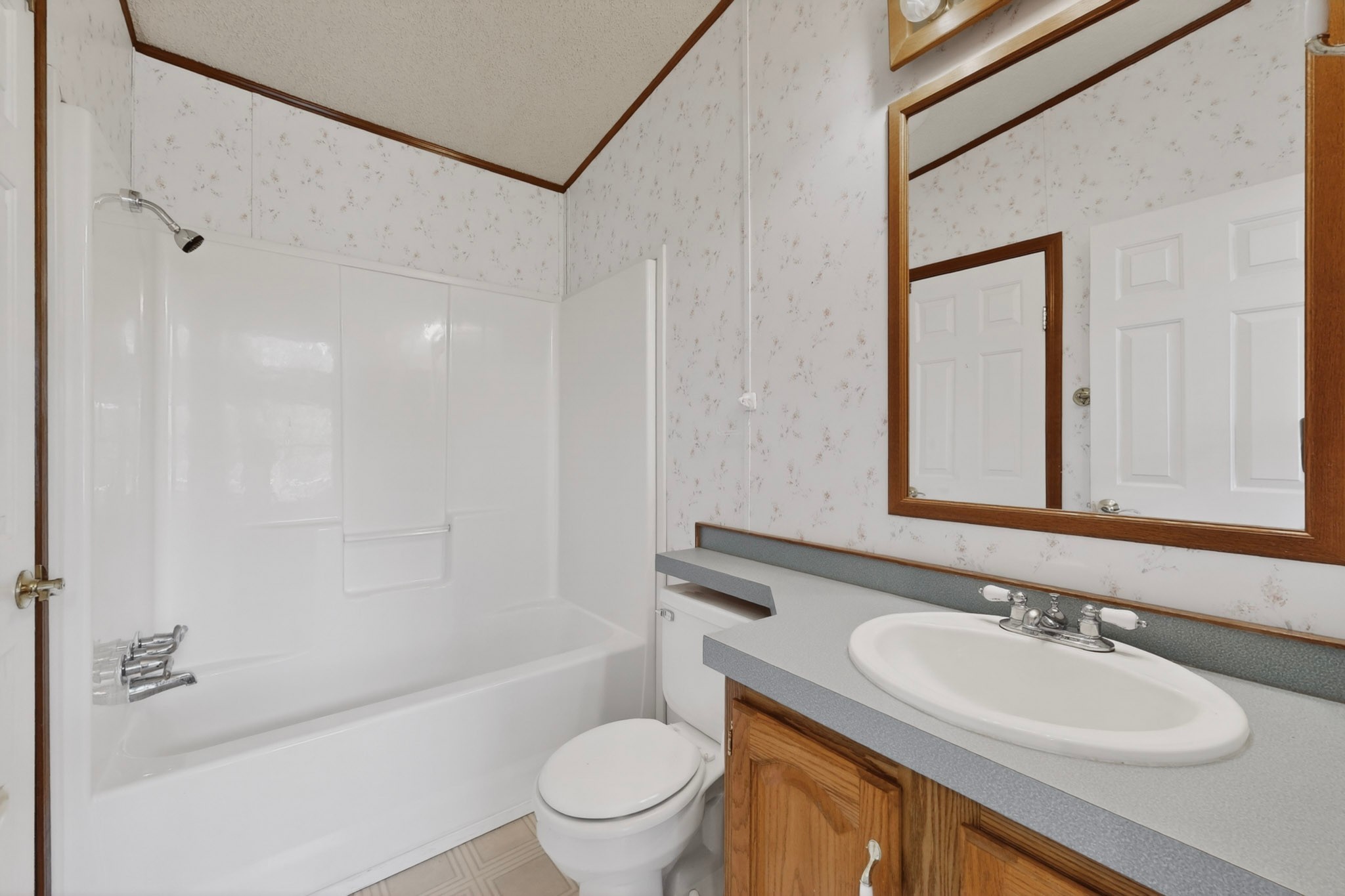 7342 Old Santa Fe Trail