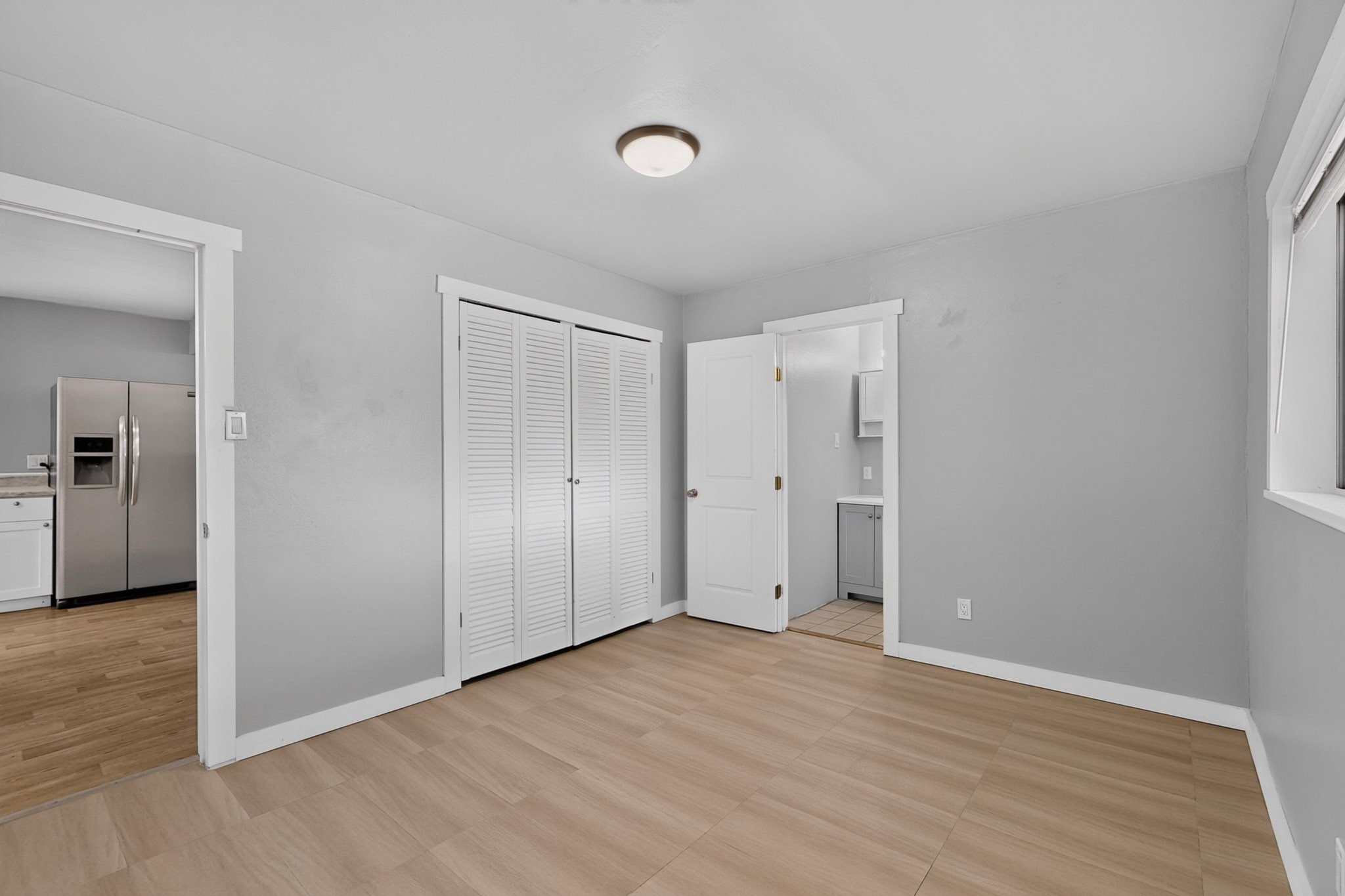 5 Ivanas Way