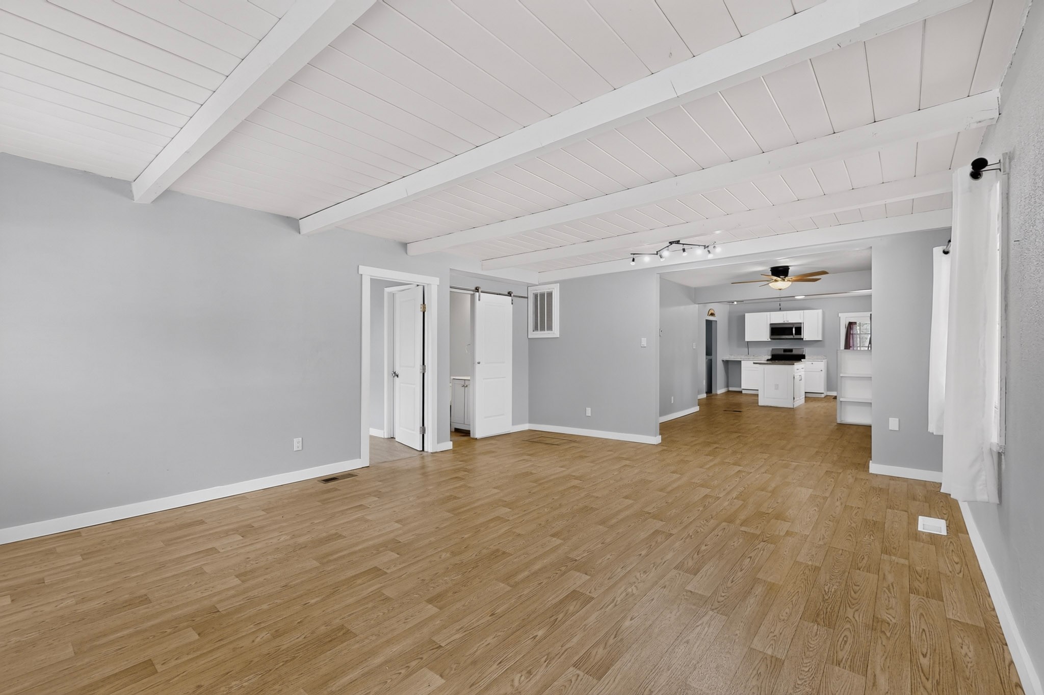5 Ivanas Way