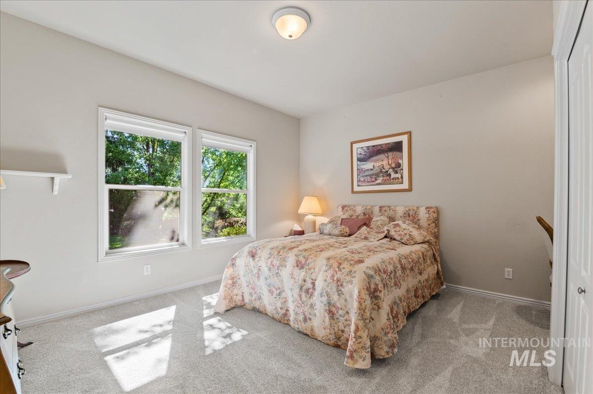 481 E Mapleside Court