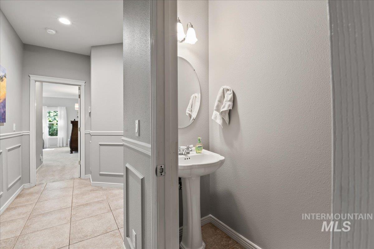 481 E Mapleside Court