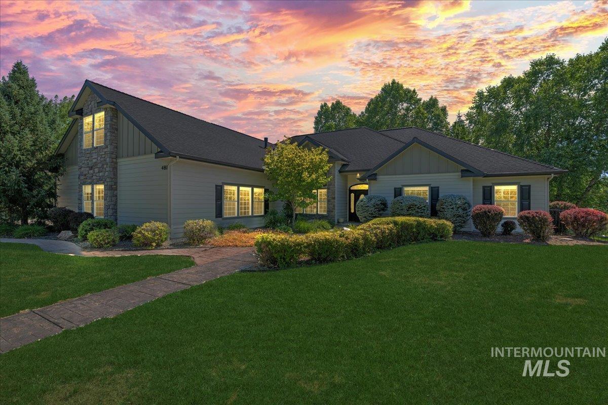 481 E Mapleside Court